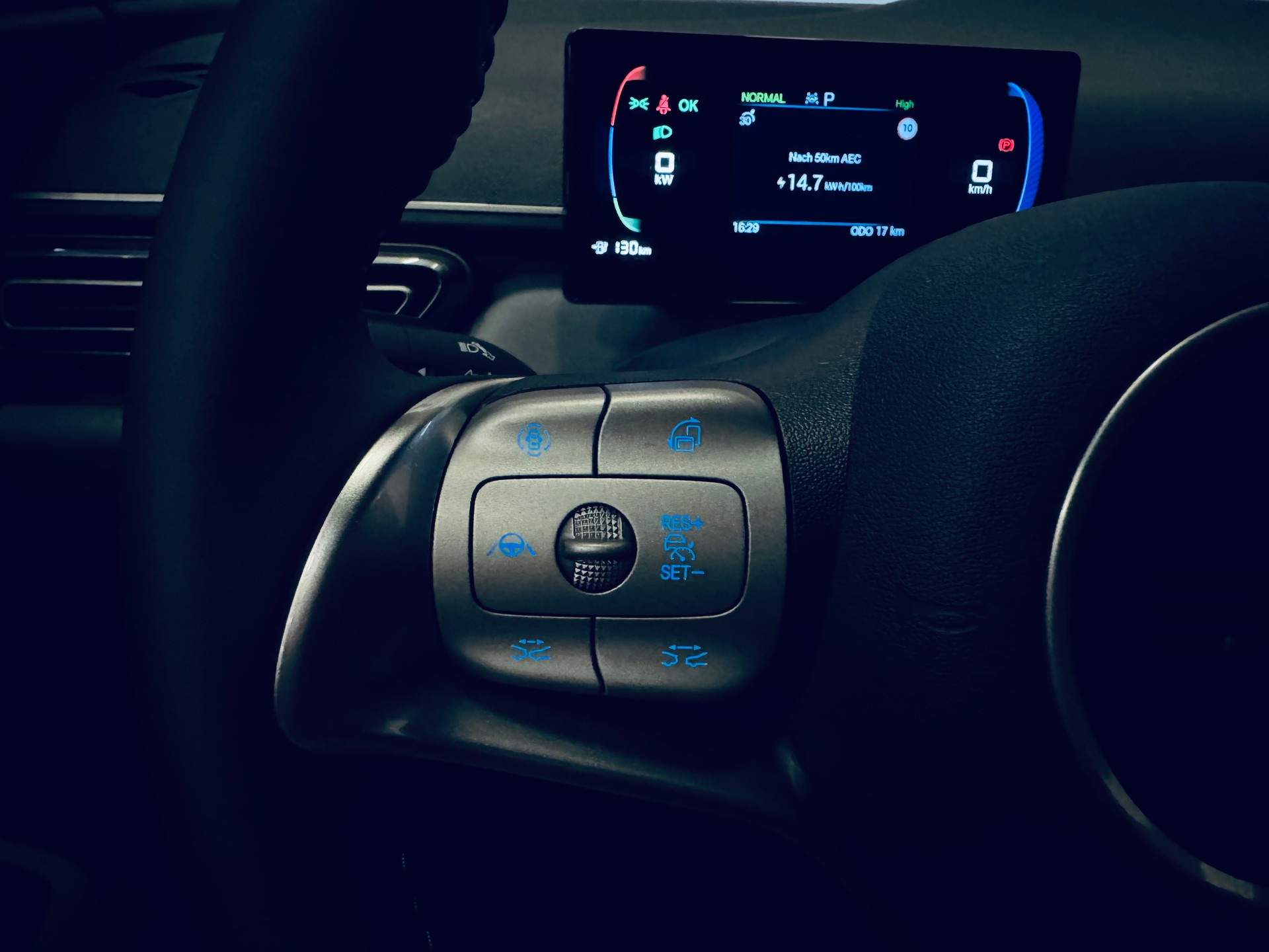 BYD Dolphin Surf 43 kWh Comfort-image-30