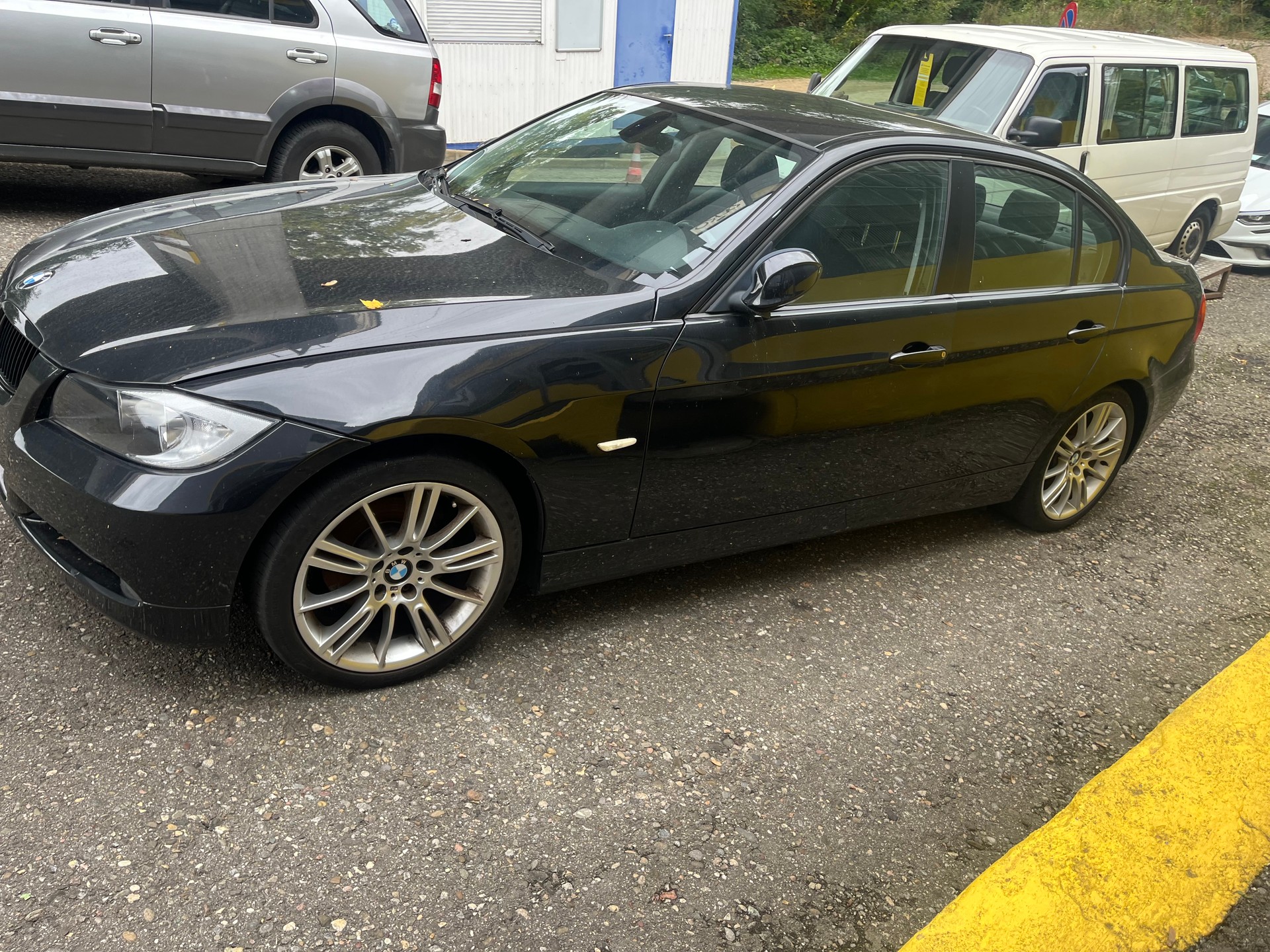 BMW 316i-image-2