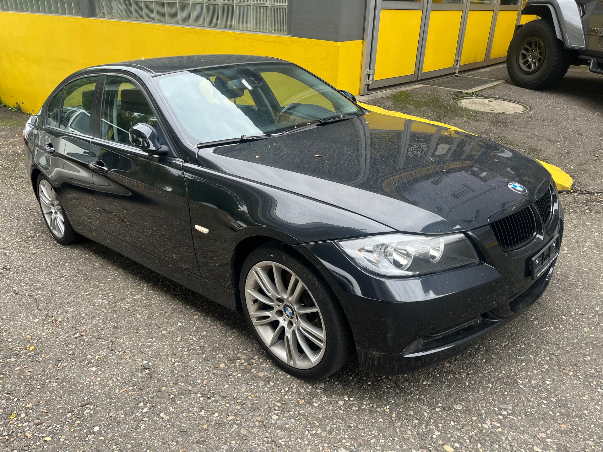 BMW 316i-image-0