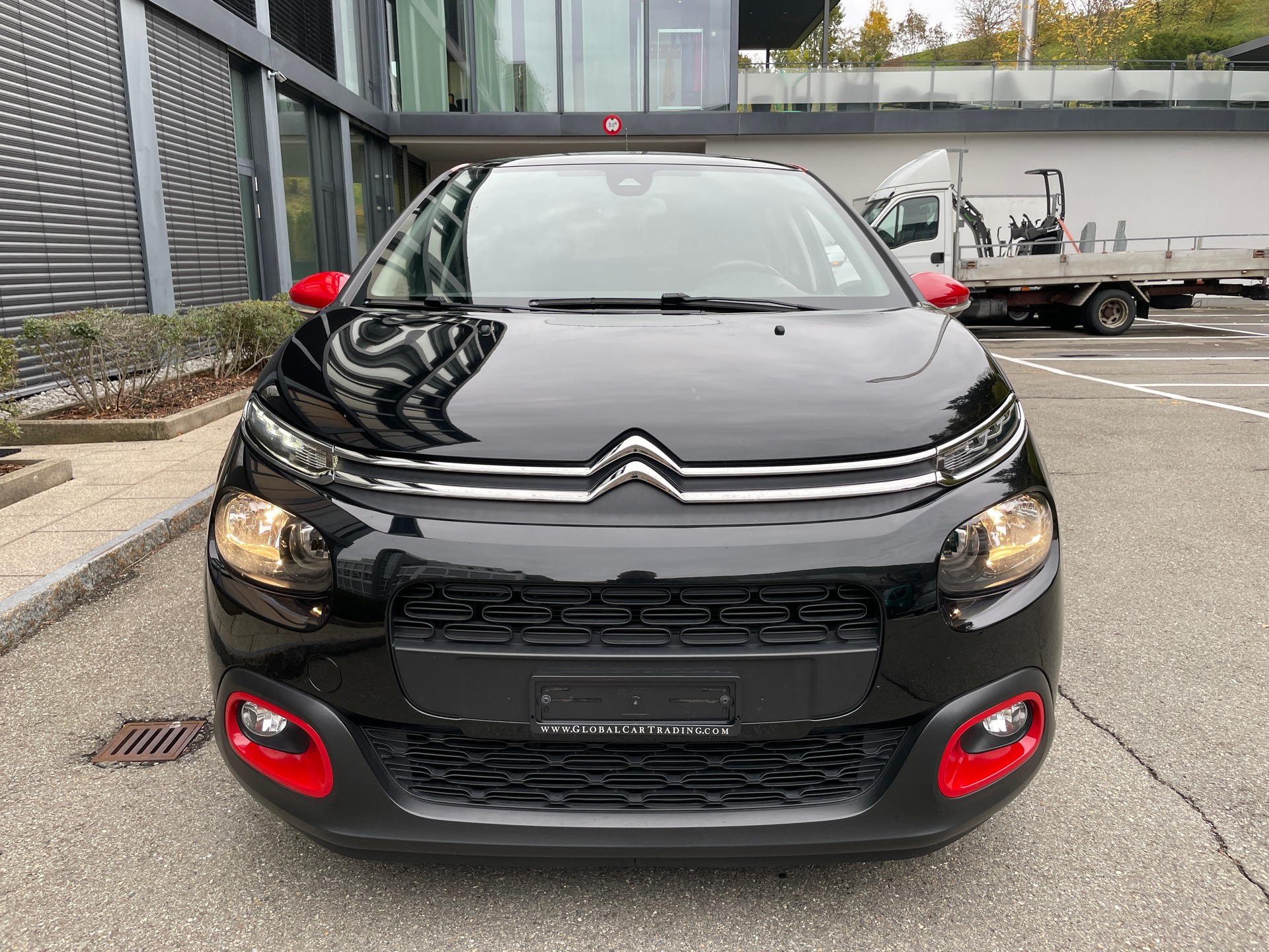 CITROEN C3 1.2i PureTech Feel mit Panoramadach-image-7