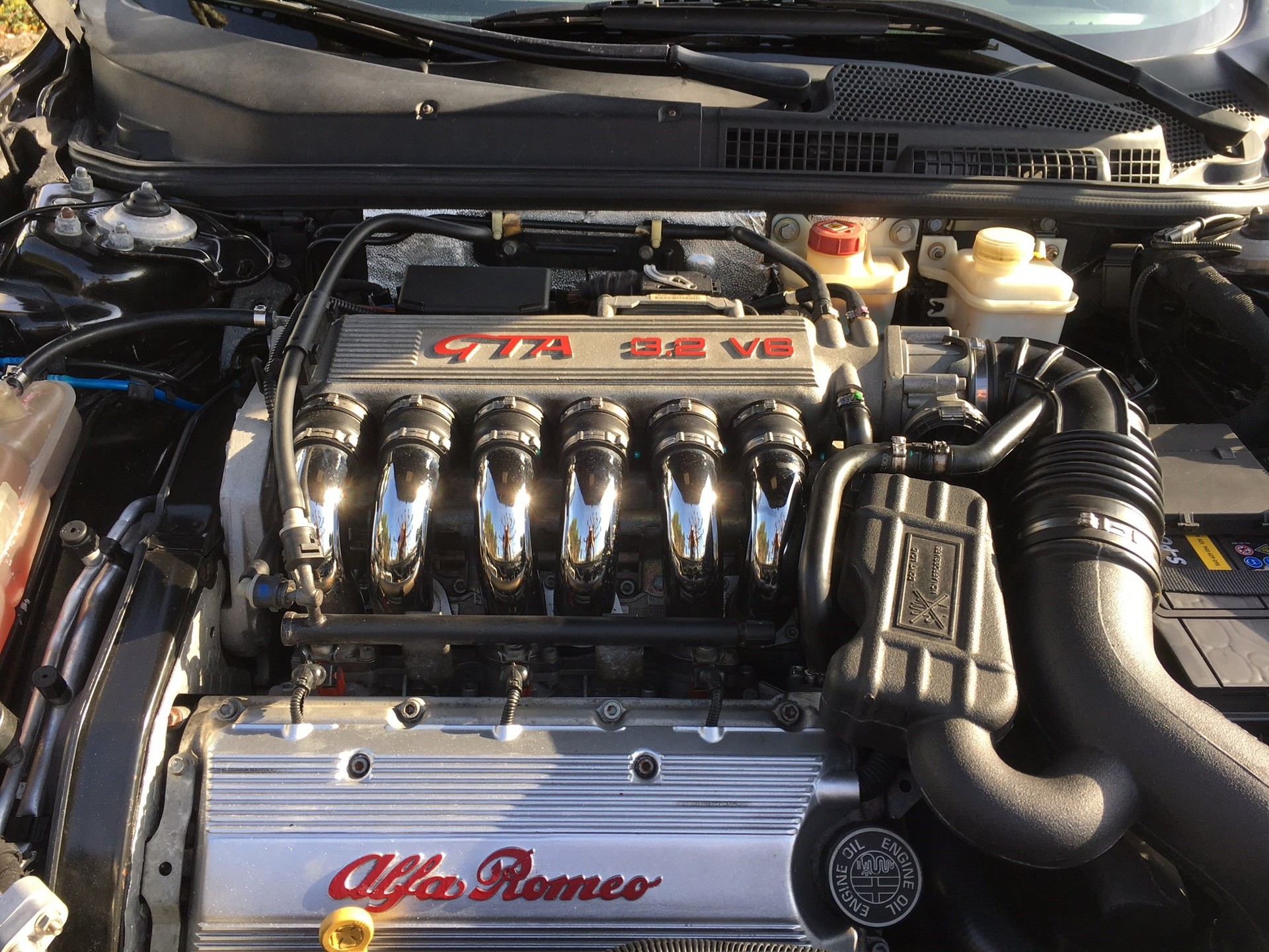 ALFA ROMEO 147 3.2 GTA-image-13