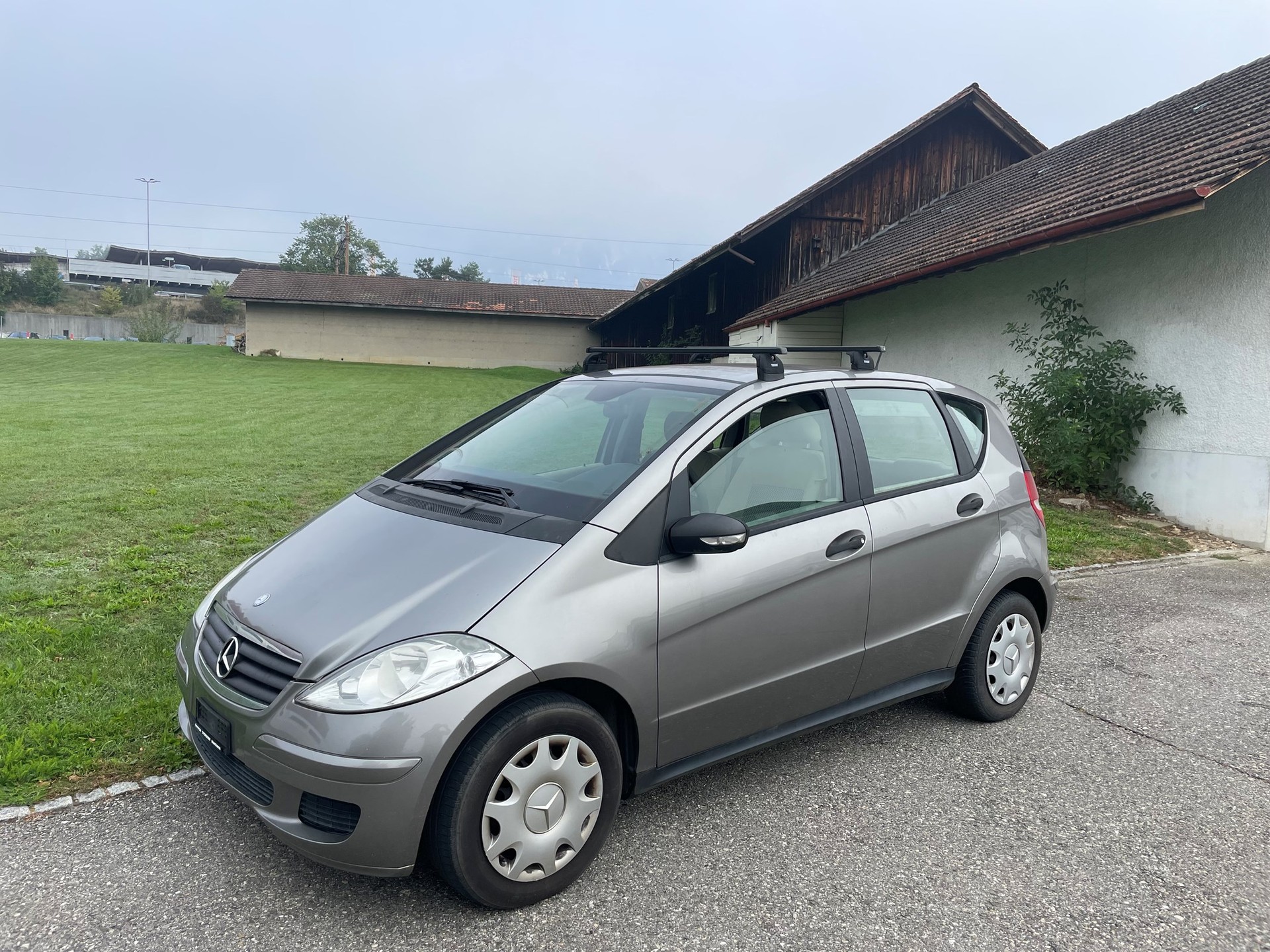 MERCEDES-BENZ A 170 Avantgarde-image-1