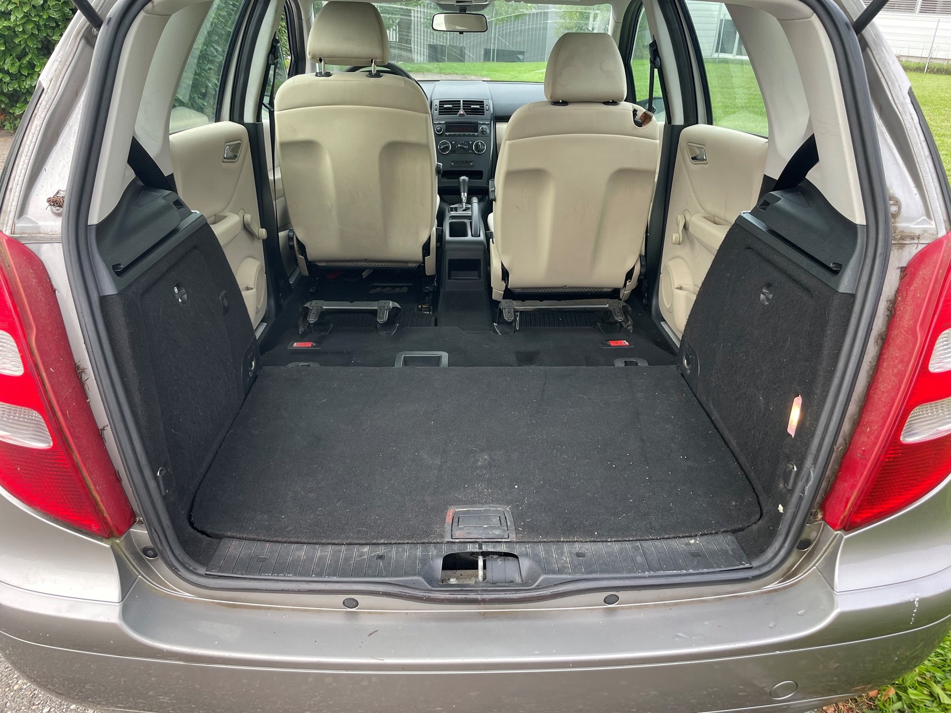 MERCEDES-BENZ A 170 Avantgarde-image-9