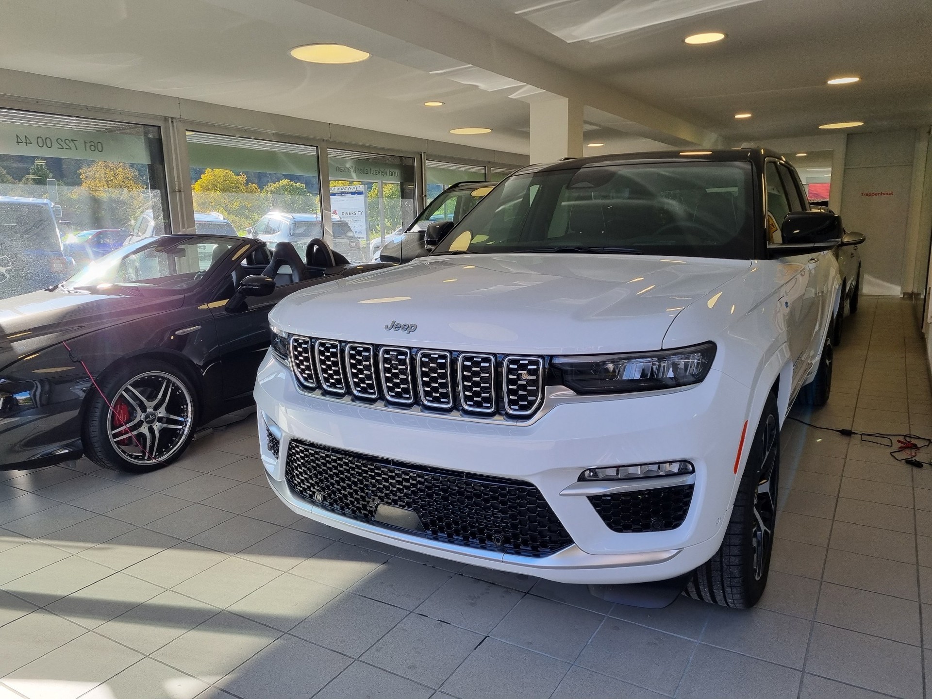 JEEP Grand Cherokee 2.0 Plug-in-Hybrid Summit Reserve 4xe-image-1