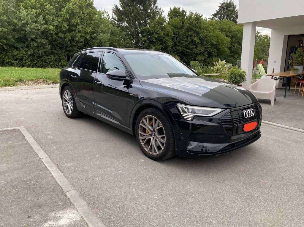 AUDI e-tron 55 Advanced quattro-image-1