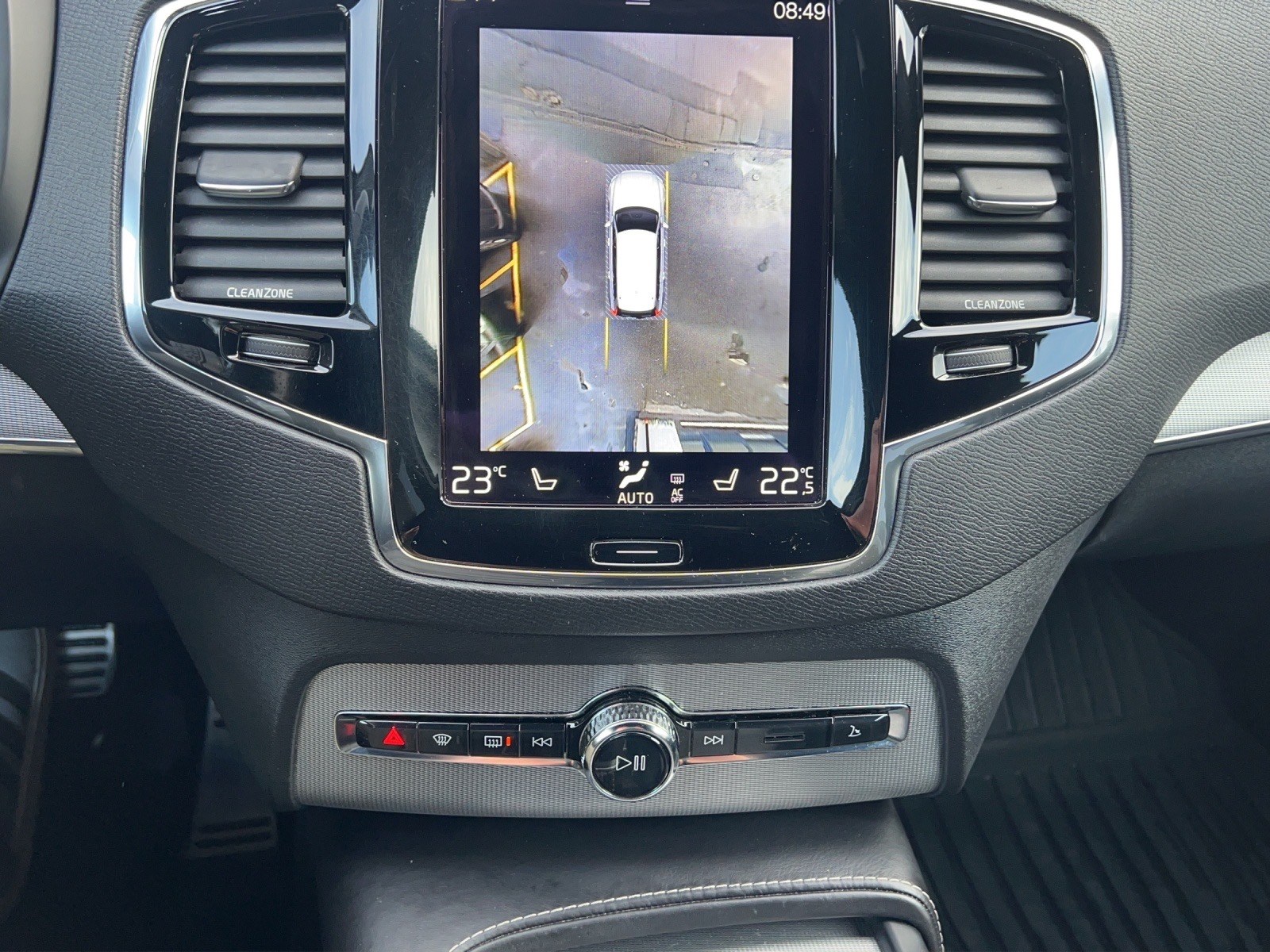 VOLVO XC90 D5 AWD R-Design Geartronic-image-11