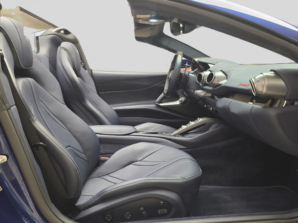FERRARI 812 GTS-image-11