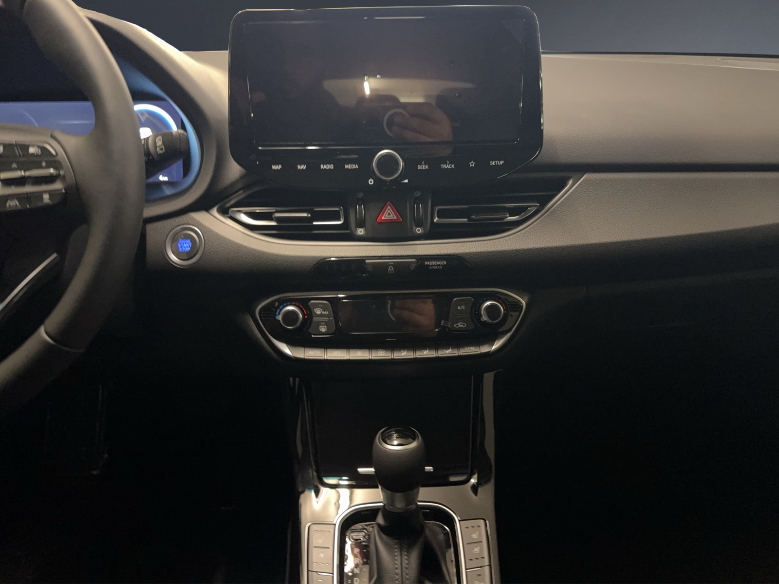Image HYUNDAI I30 i30 1.5 T-GDi Vertex DCT