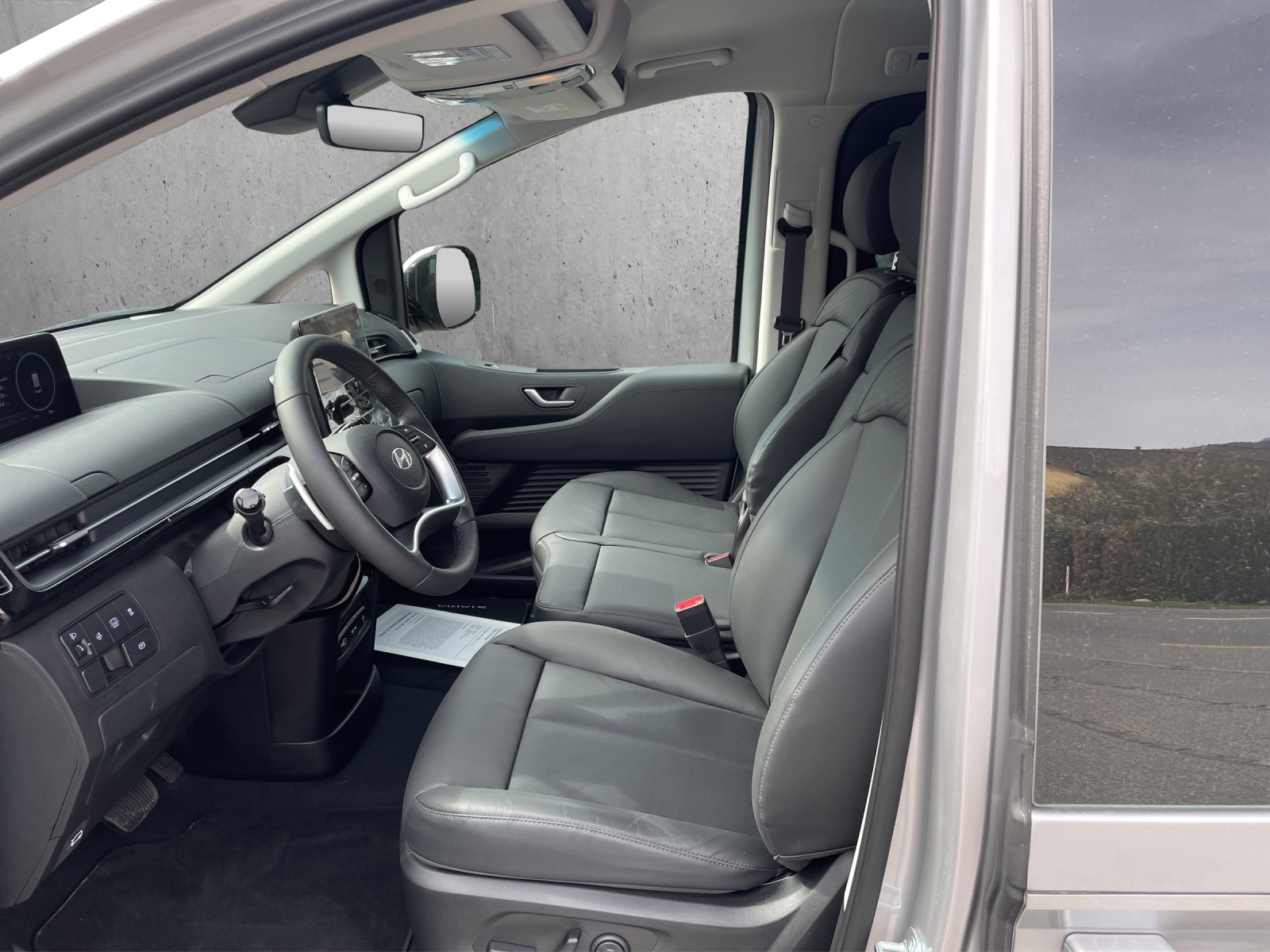 HYUNDAI Staria Wagon 1.6 GDi HEV Vertex-image-8