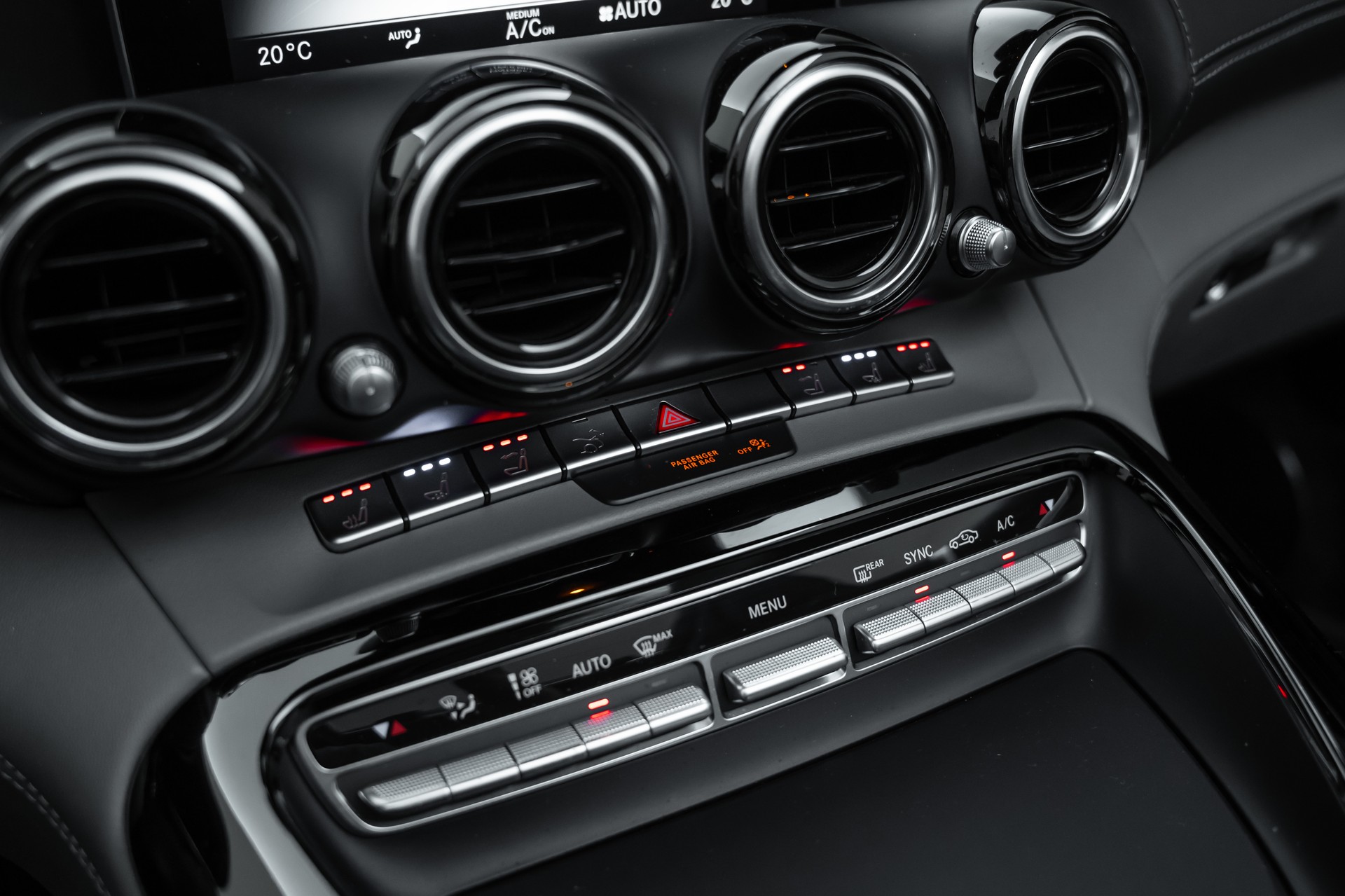MERCEDES-BENZ AMG GT C Roadster Edition 50 Speedshift DCT-image-26