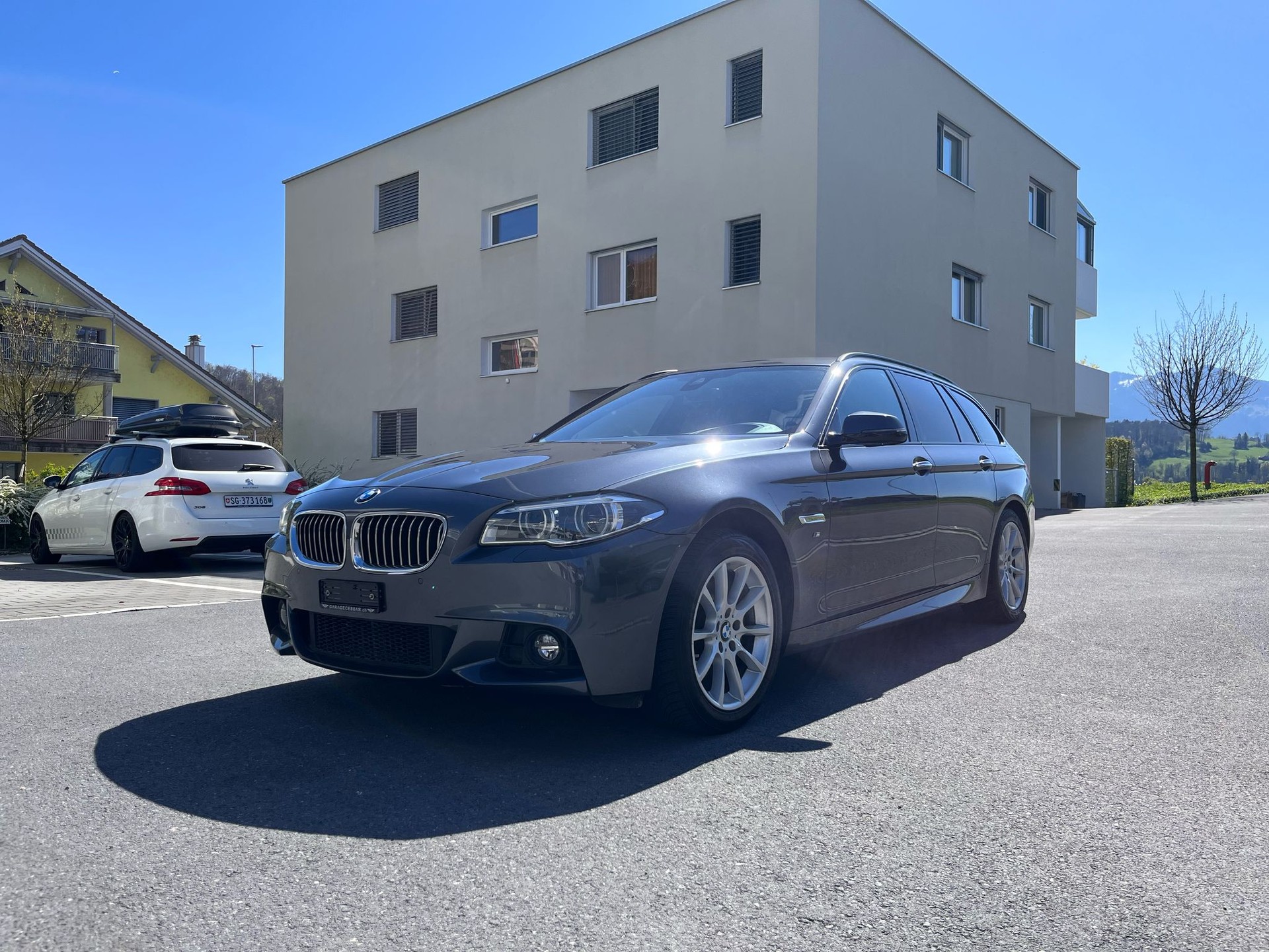 BMW 520d Touring xDrive Steptronic 12Mt Gara-image-1