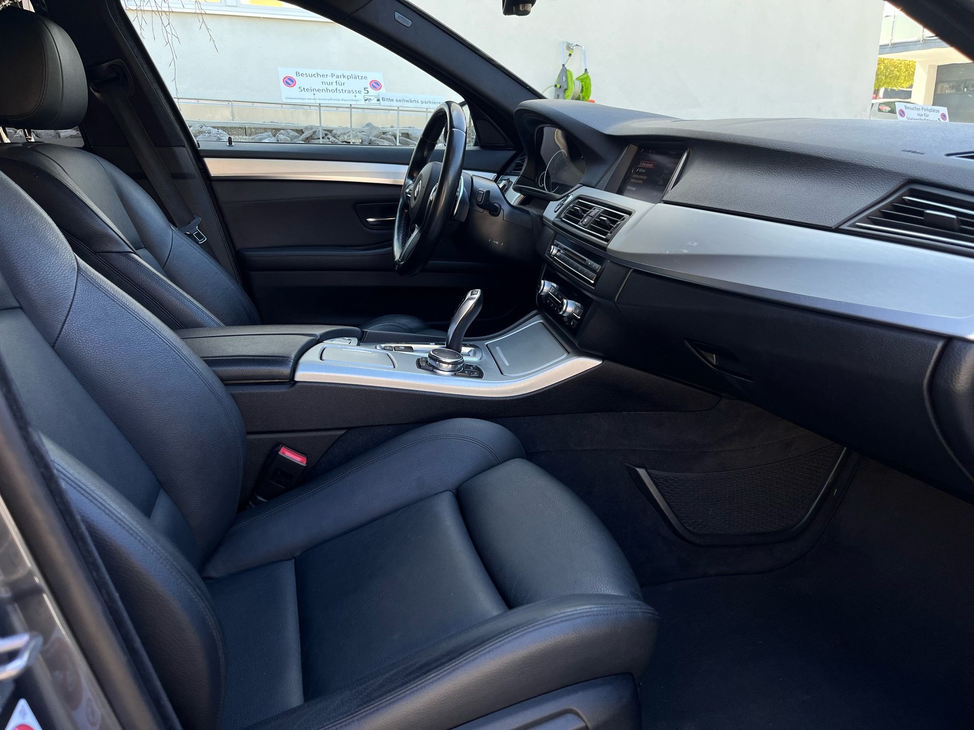 BMW 520d Touring xDrive Steptronic 12Mt Gara-image-12