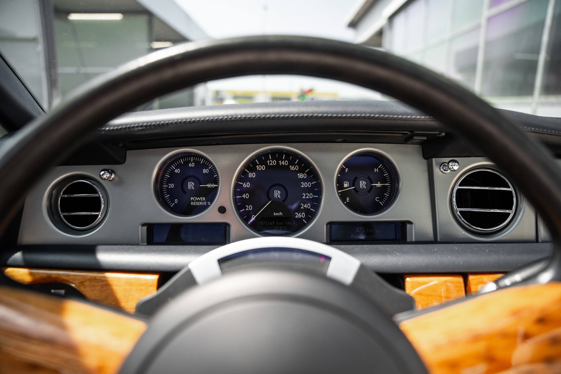 ROLLS-ROYCE Phantom 6.7 V12 Drophead-image-13