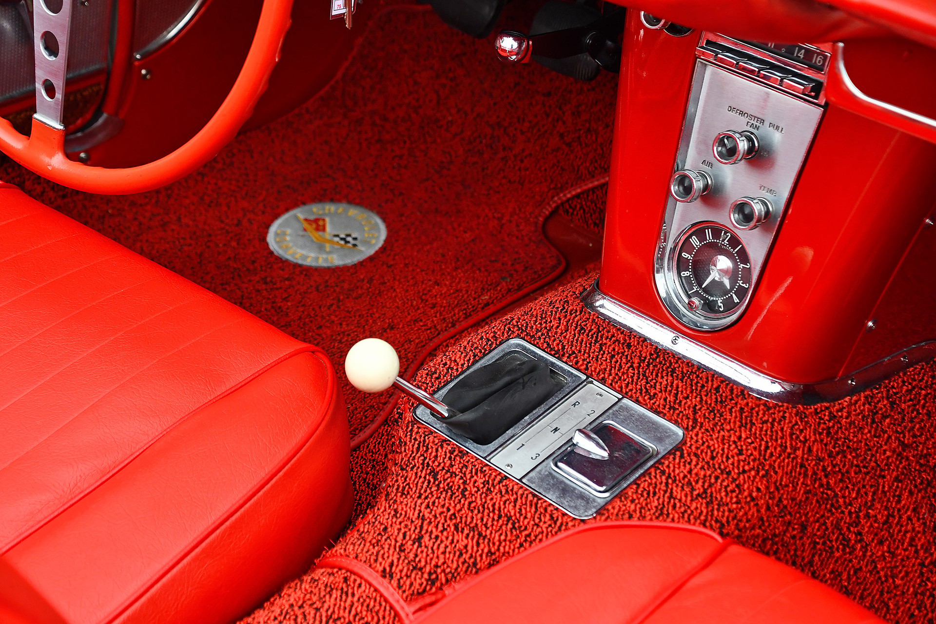 CHEVROLET Corvette C1-image-8