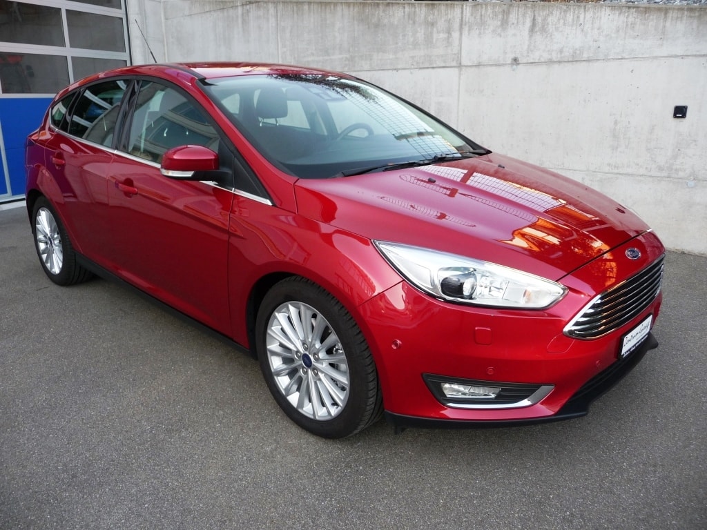 FORD Focus 1.5 SCTi Titanium X (Limousine)