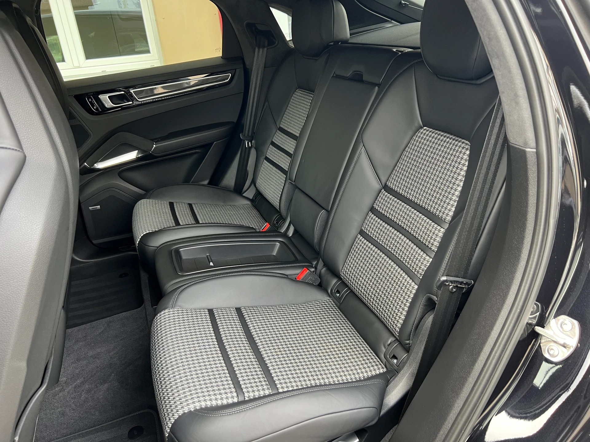 PORSCHE Cayenne Turbo Coupé S I 853PS SPORTEC STUFE 3-image-25