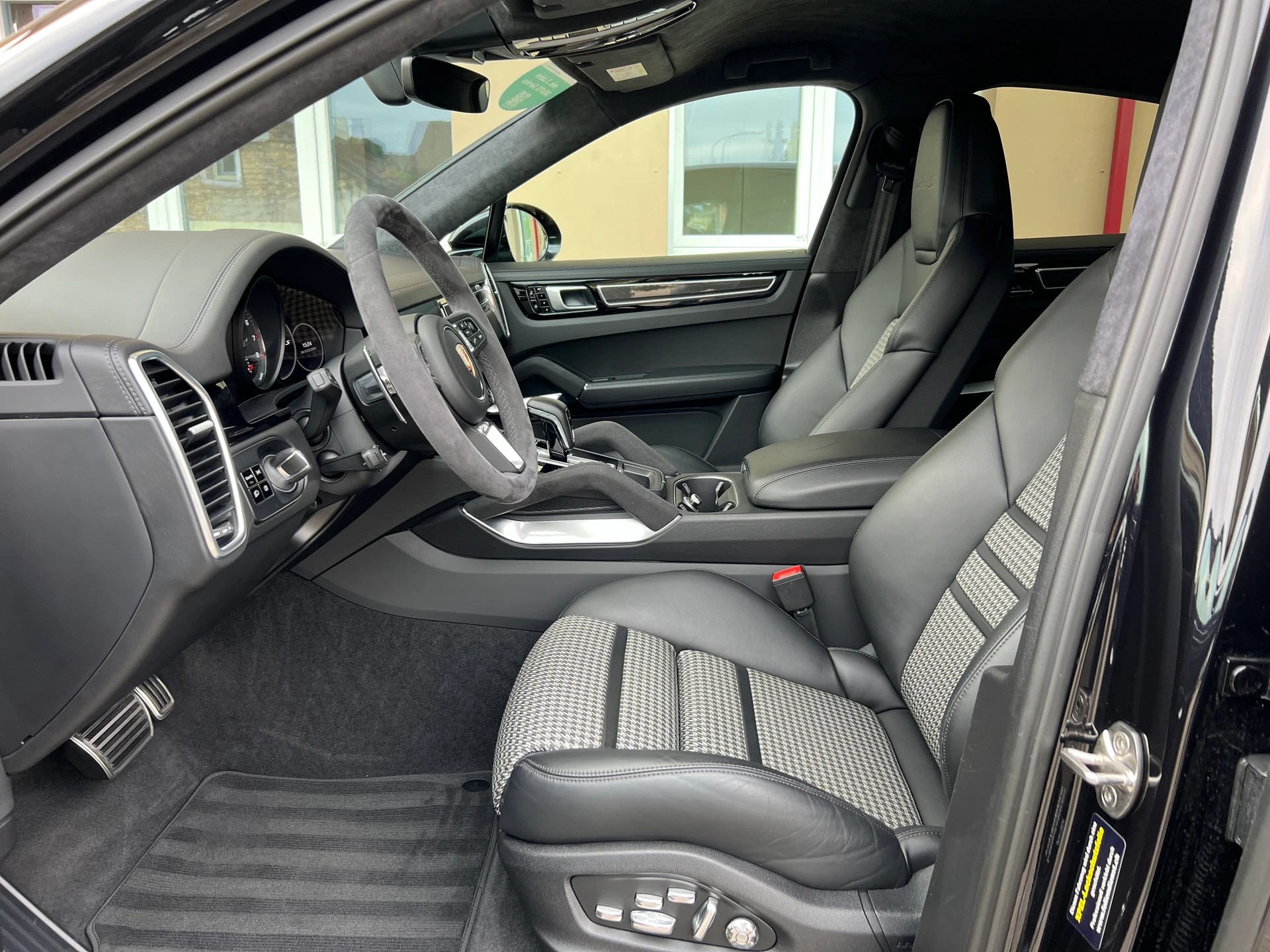 PORSCHE Cayenne Turbo Coupé S I 853PS SPORTEC STUFE 3-image-13
