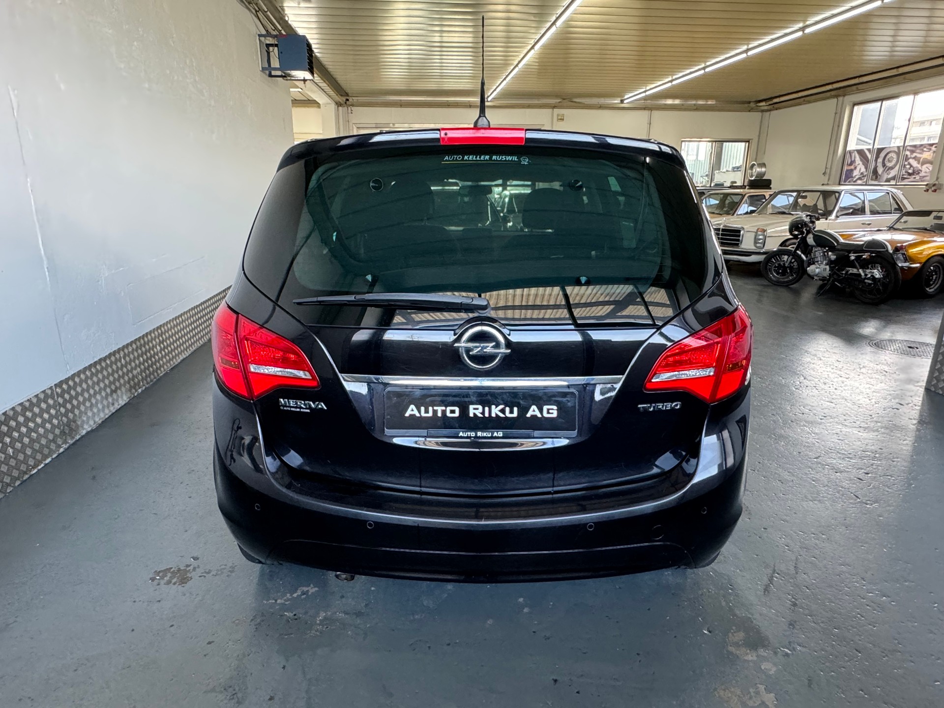 OPEL Meriva 1.4 Turbo Enjoy-image-10
