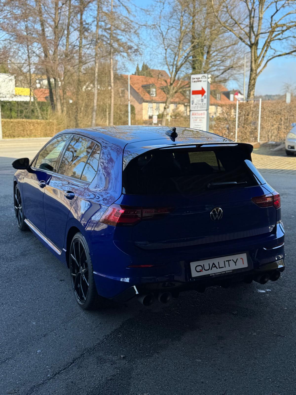 VW Golf 2.0 TSI R DSG 4Motion R 20 Years-image-2