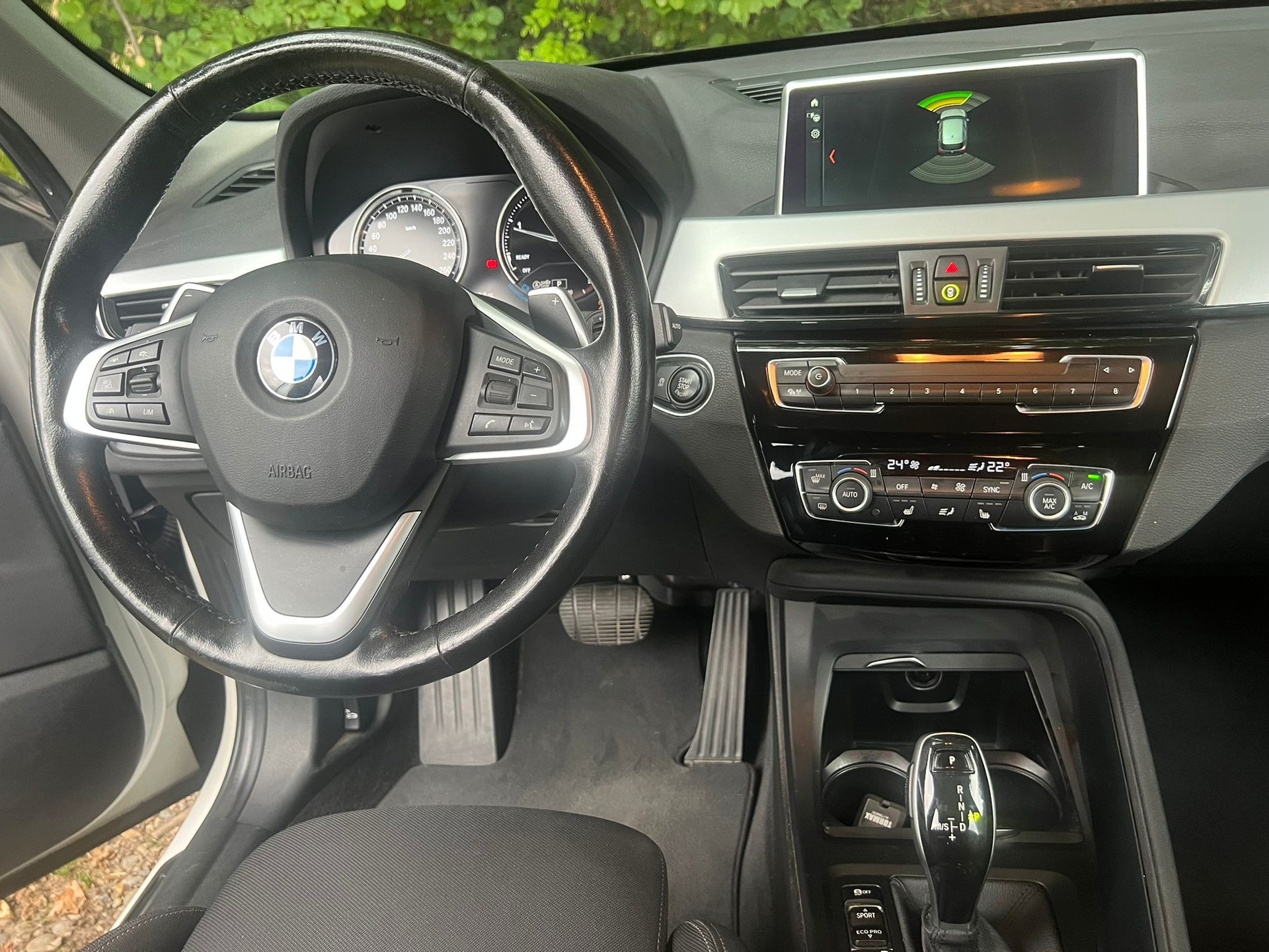 BMW X1 xDrive 18d Steptronic-image-8