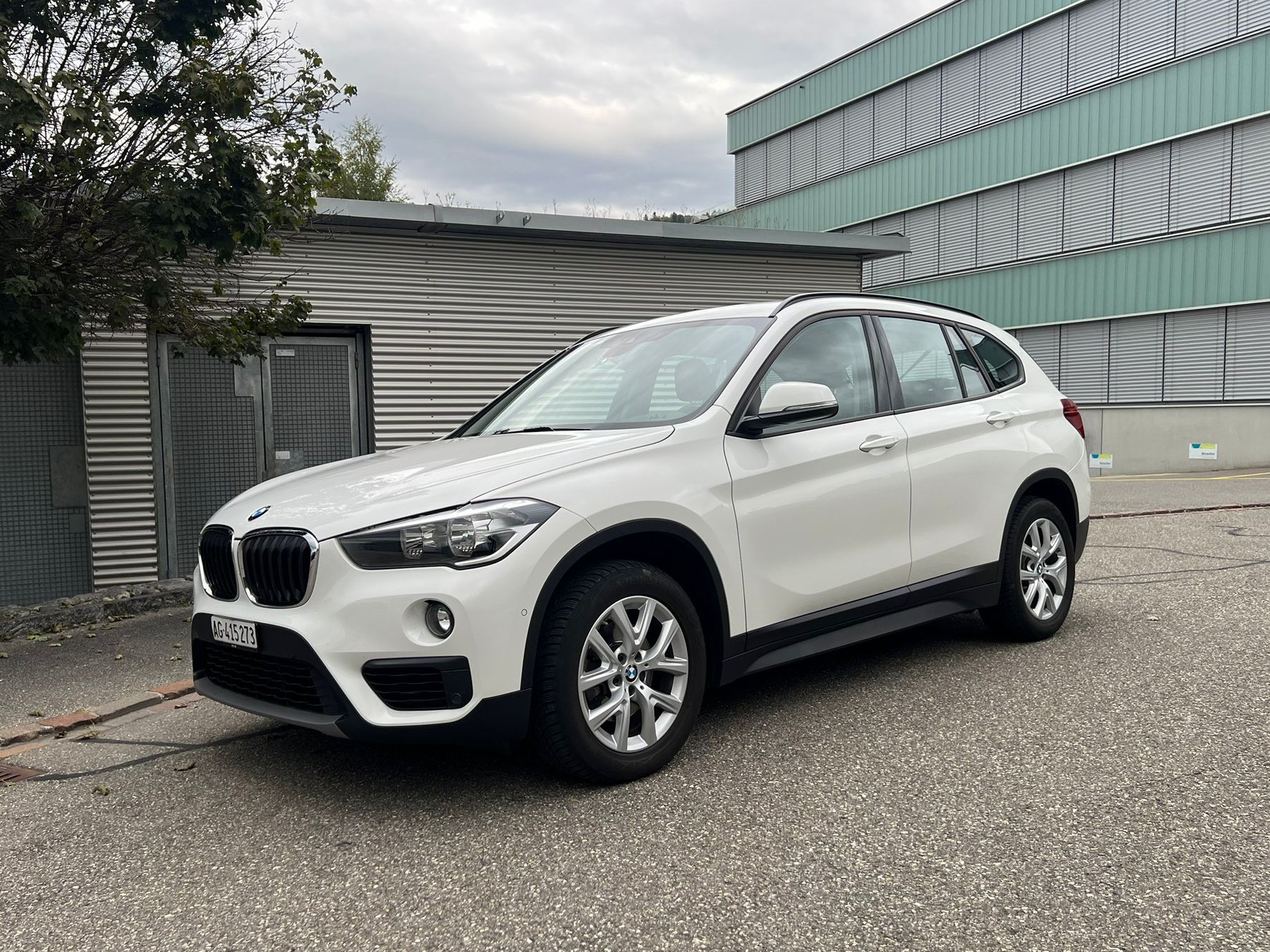 BMW X1 xDrive 18d Steptronic-image-0