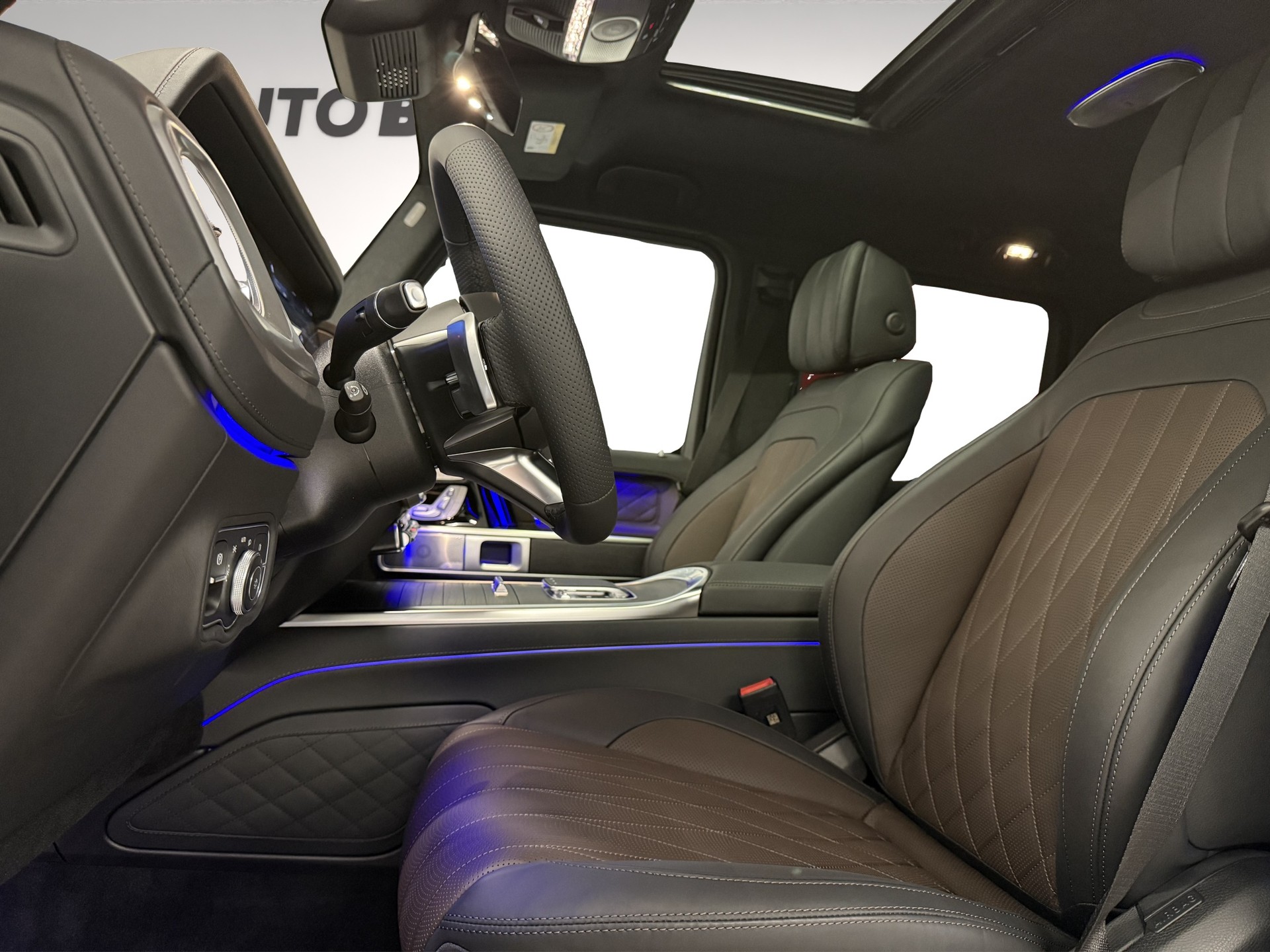 MERCEDES-BENZ G 450d AMG Line 9G-Tronic-image-10