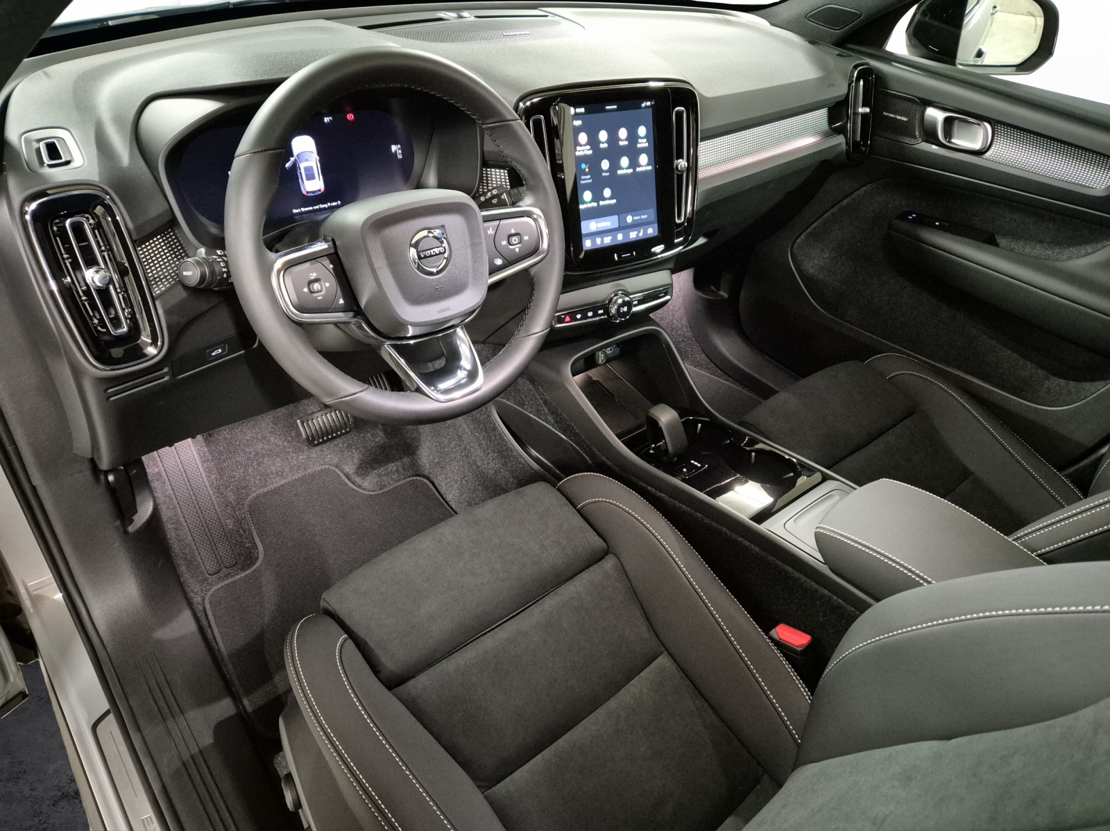 VOLVO EX40 Extended Ultra-image-9