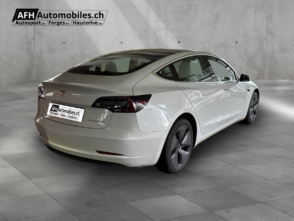 TESLA Model 3 Long Range D-image-3