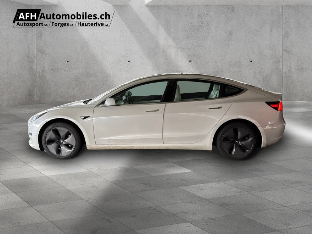 TESLA Model 3 Long Range D-image-6