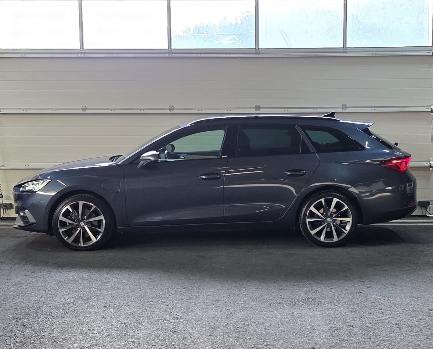 SEAT Leon ST 1.4 eHybrid pHEV DSG Hola FR *CH-Fahrzeug*-image-1