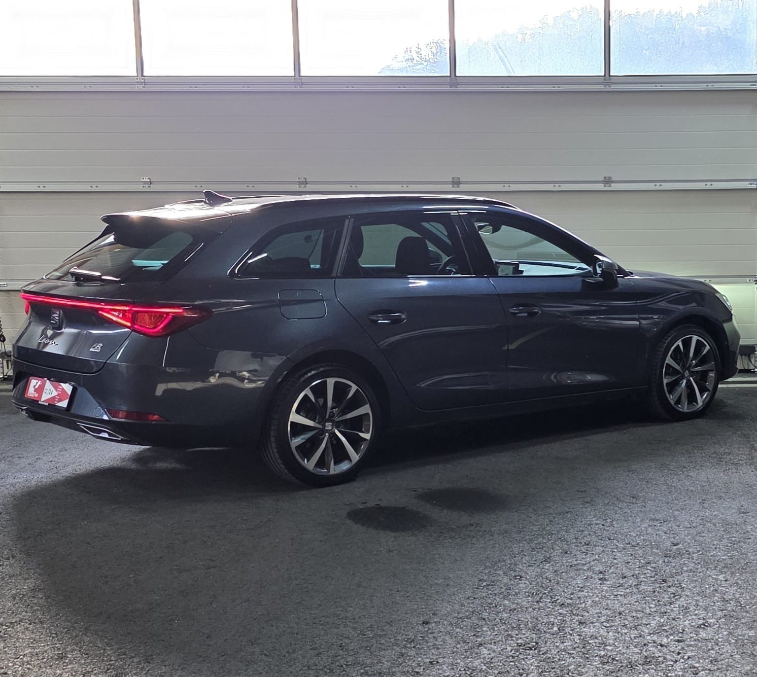 SEAT Leon ST 1.4 eHybrid pHEV DSG Hola FR *CH-Fahrzeug*-image-4