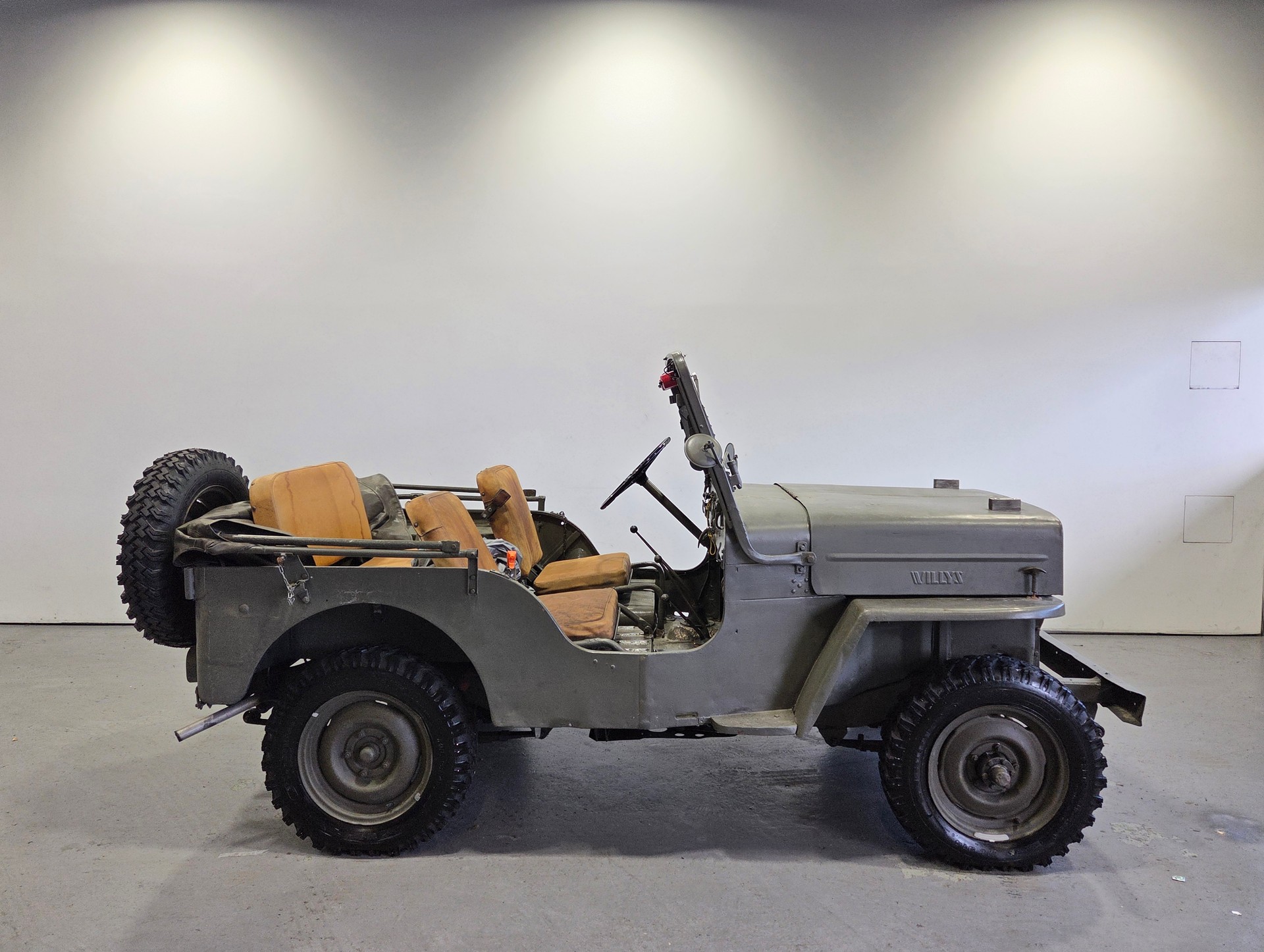 WILLYS Armee Jeep-image-1