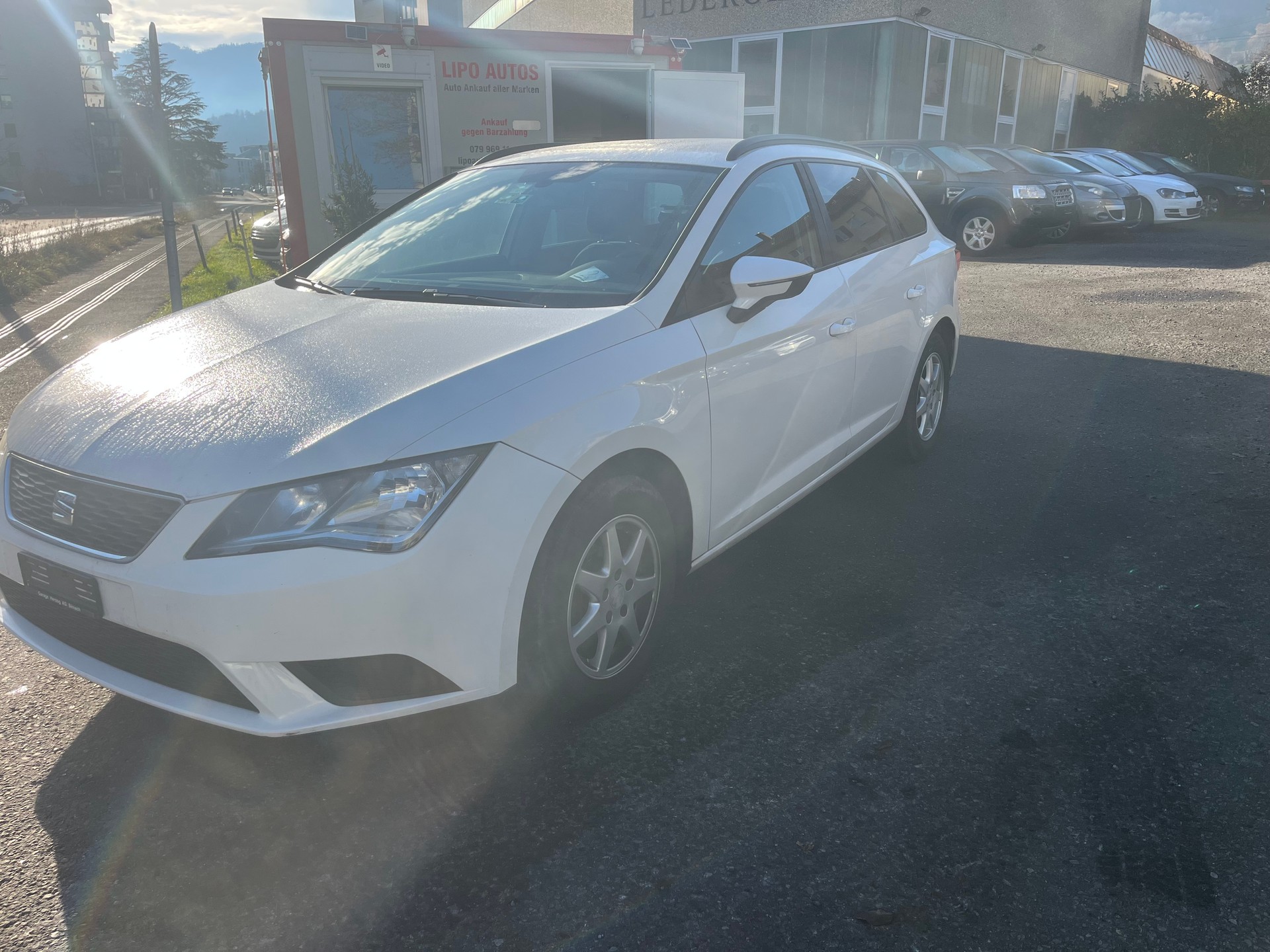 SEAT Leon ST 1.6 TDI Reference 4Drive-image-1
