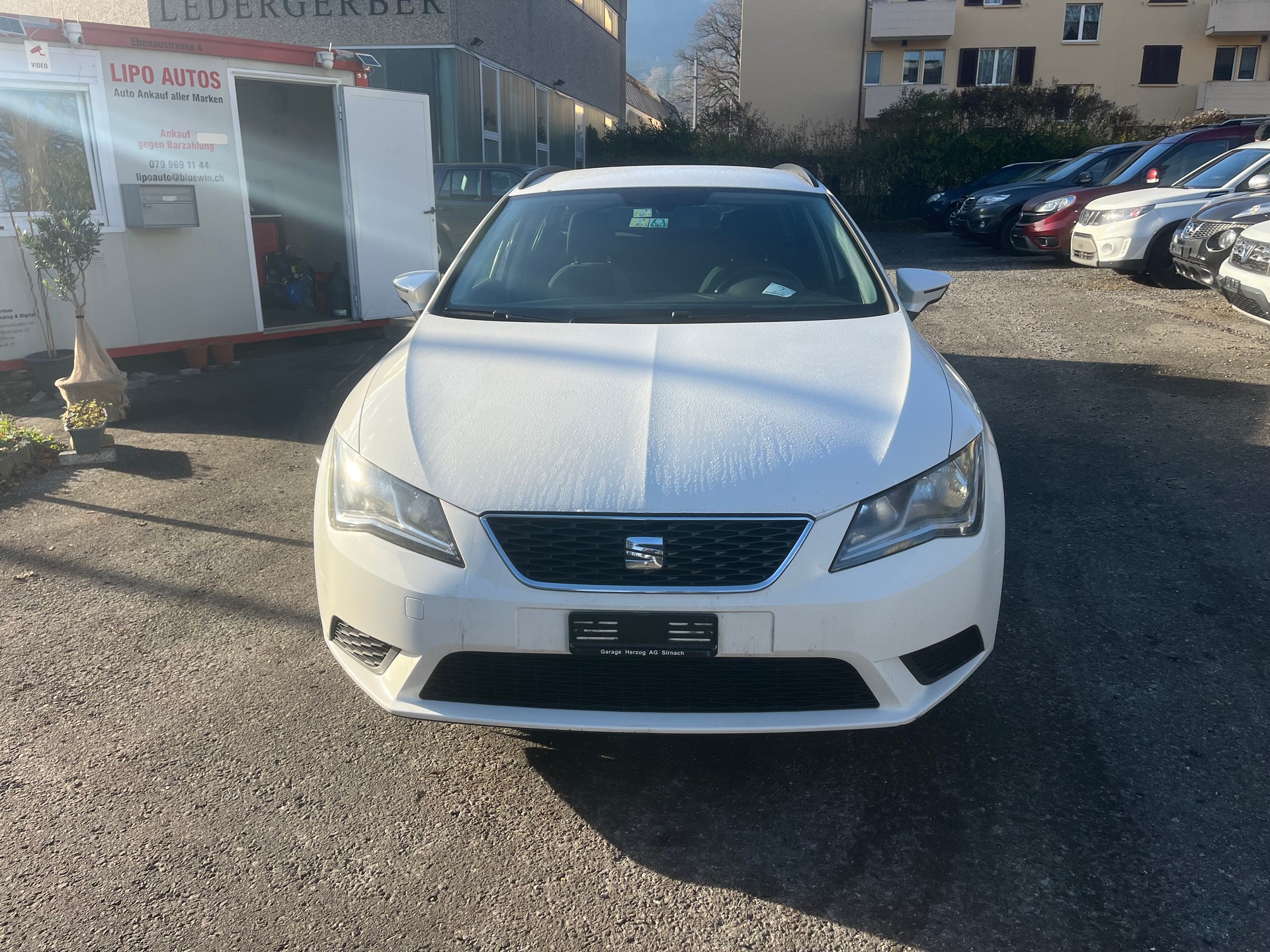 SEAT Leon ST 1.6 TDI Reference 4Drive-image-0