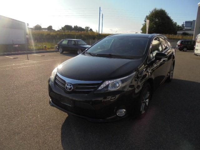 TOYOTA Avensis Sportswagon 2.0 Linea Sol-image-0