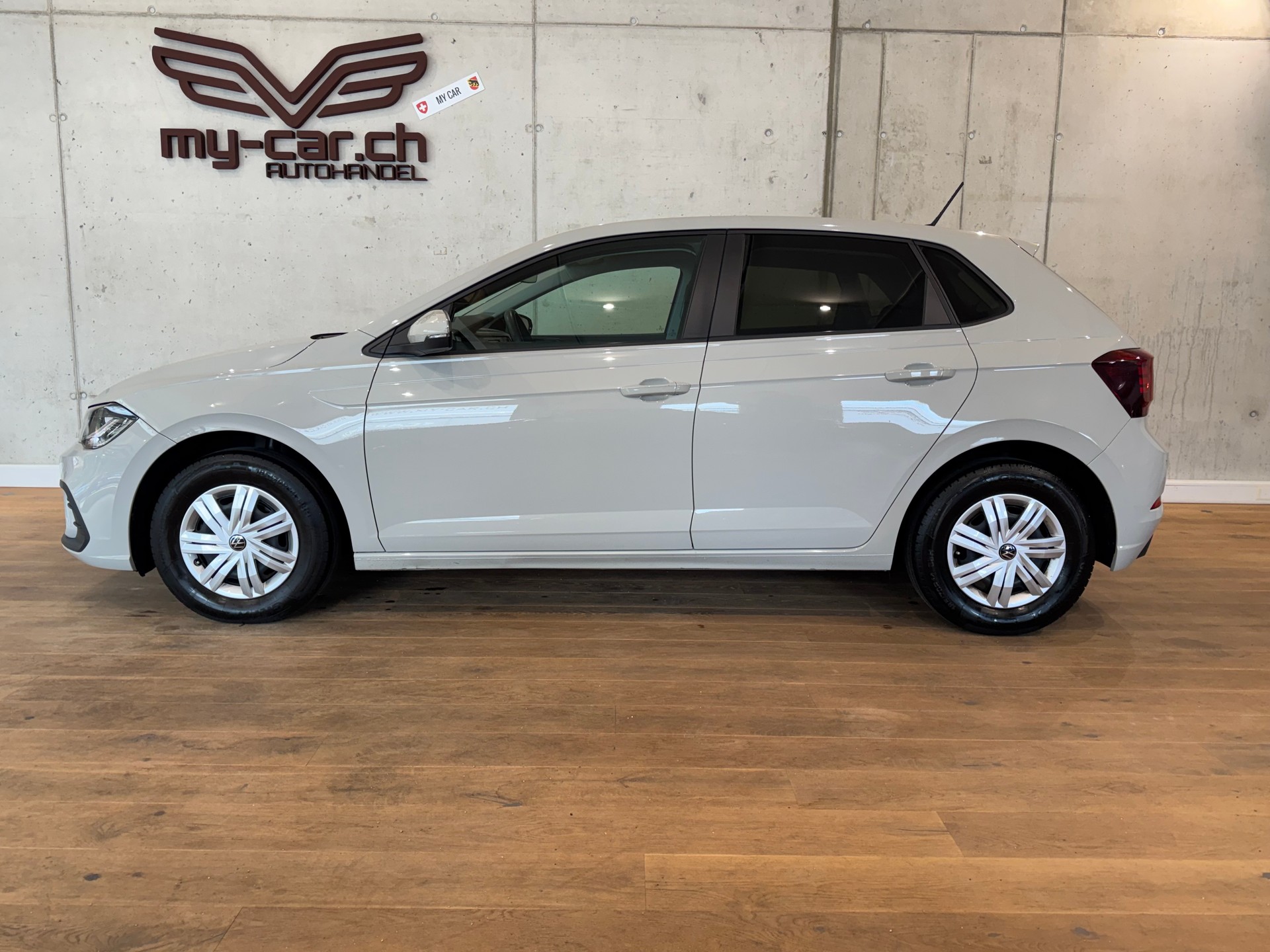 VW Polo 1.0 MPI Basis || TEMPOMAT || SPURHALTE || VIRTUAL COCKPIT || APPLE CARPLAY-image-2