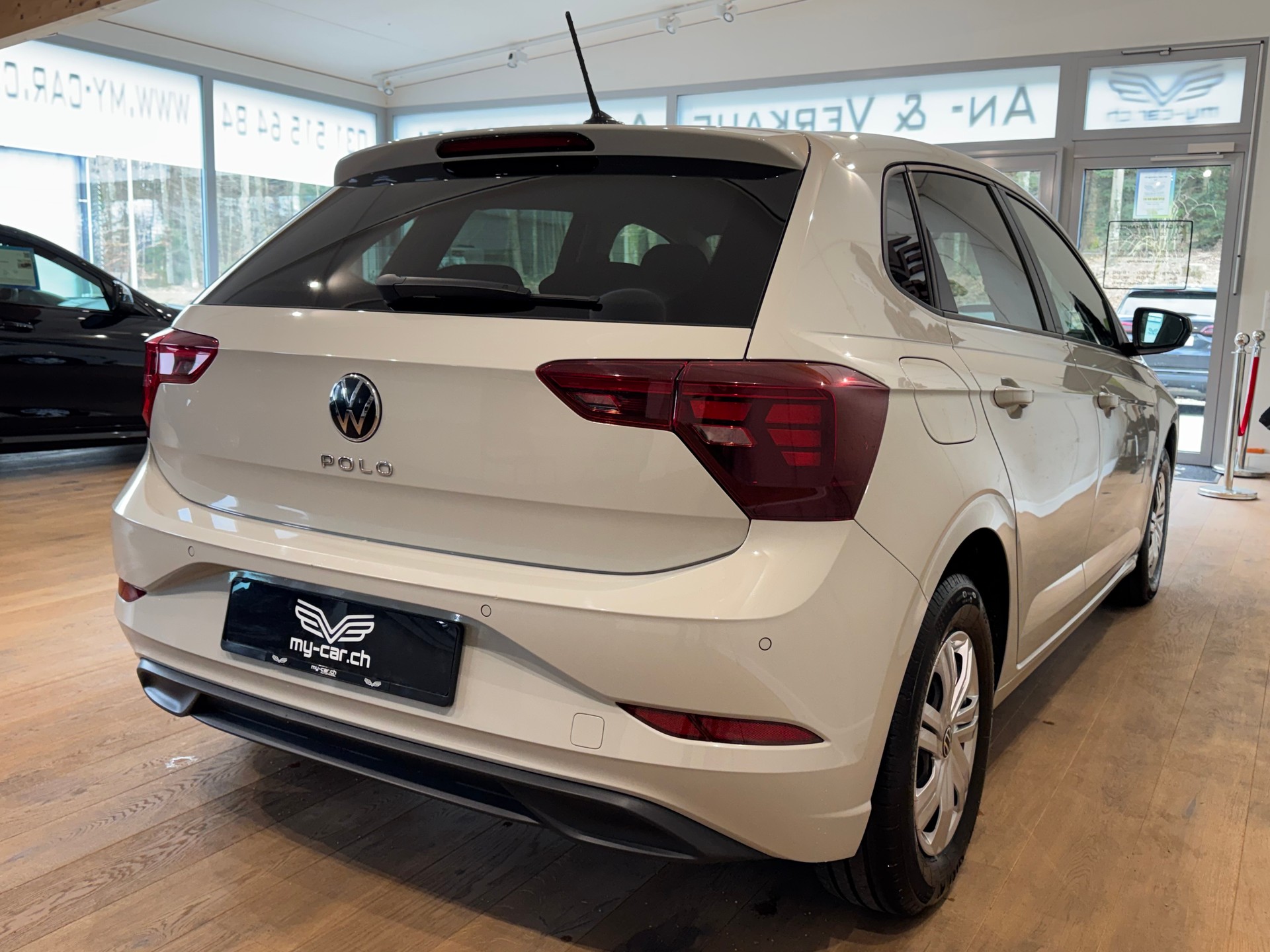 VW Polo 1.0 MPI Basis || TEMPOMAT || SPURHALTE || VIRTUAL COCKPIT || APPLE CARPLAY-image-8