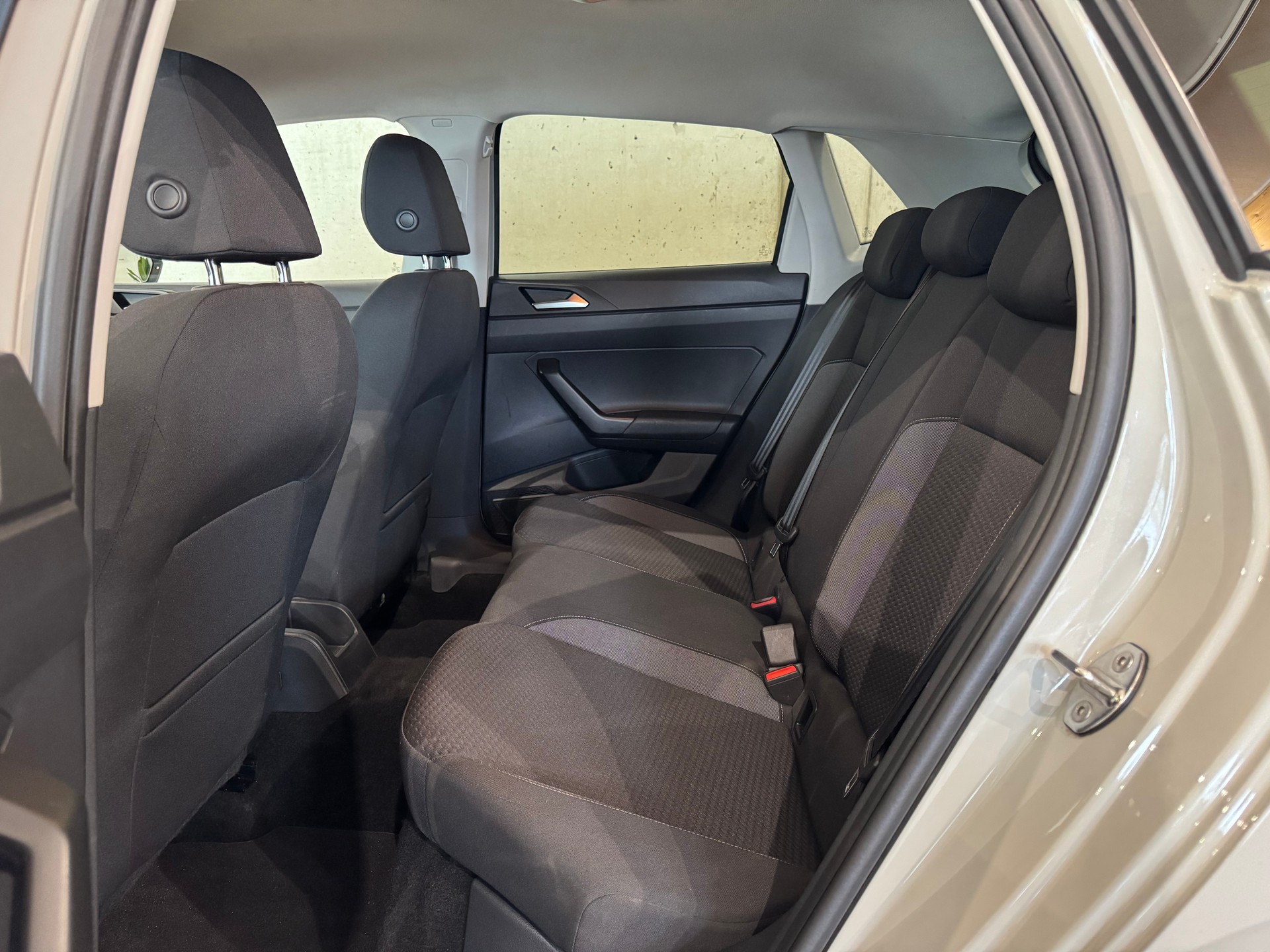 VW Polo 1.0 MPI Basis || TEMPOMAT || SPURHALTE || VIRTUAL COCKPIT || APPLE CARPLAY-image-19