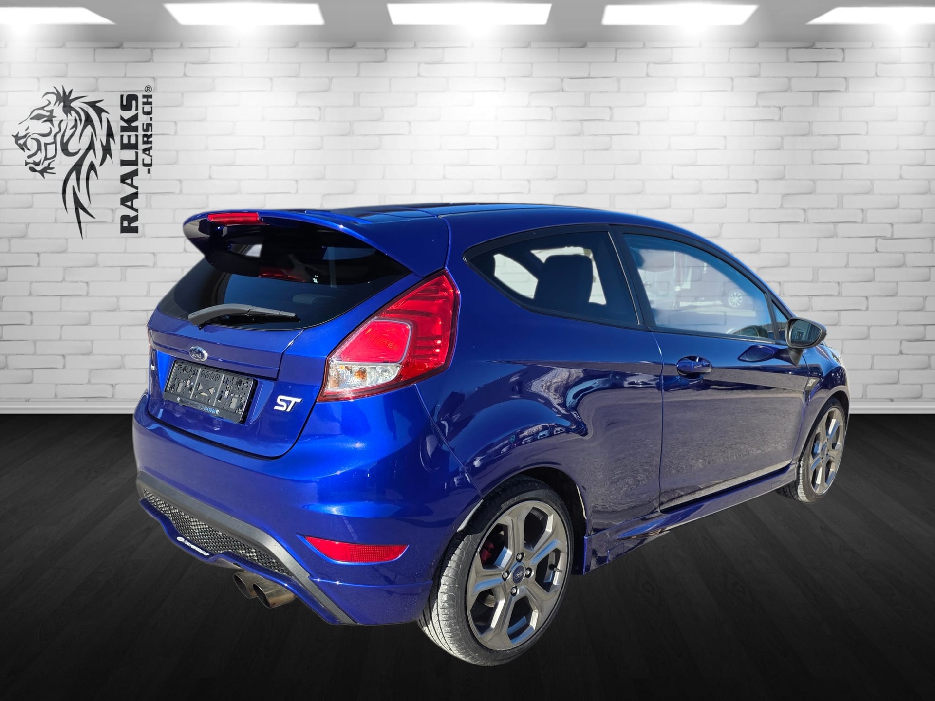 FORD Fiesta 1.6 SCTi ST-2-showroom-element-2
