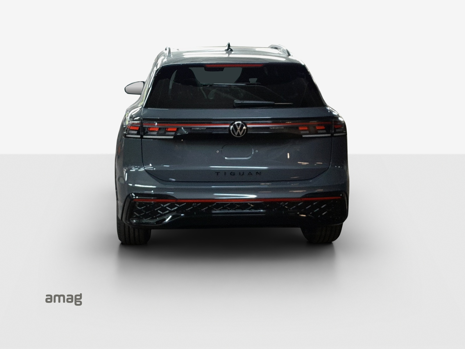 VW Tiguan 2.0 TDI SCR R-Line 4Motion DSG-image-3