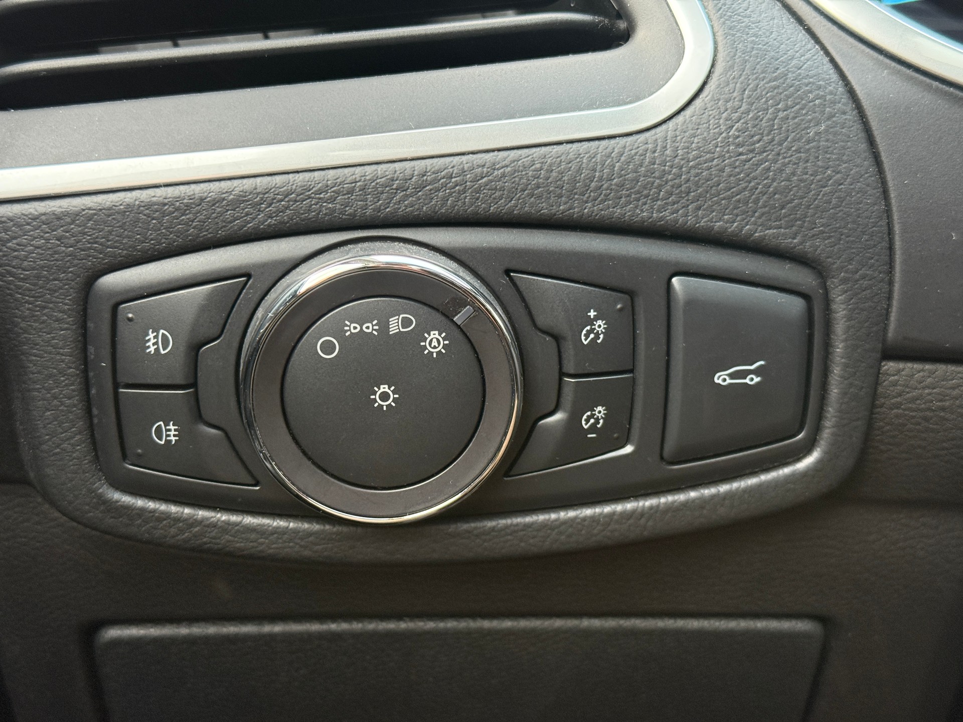FORD Edge 2.0 TDCi Sport 4WD PowerShift-image-28