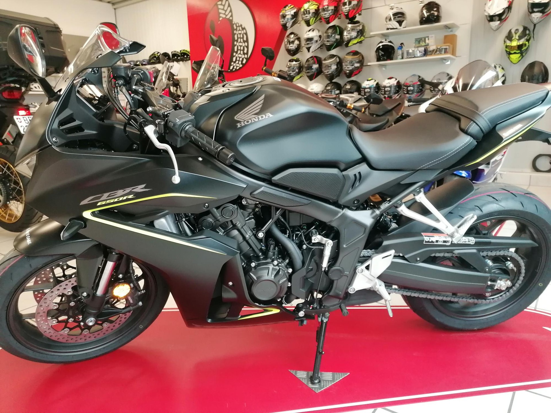 HONDA Honda CBR650 E-Clutch-image-2