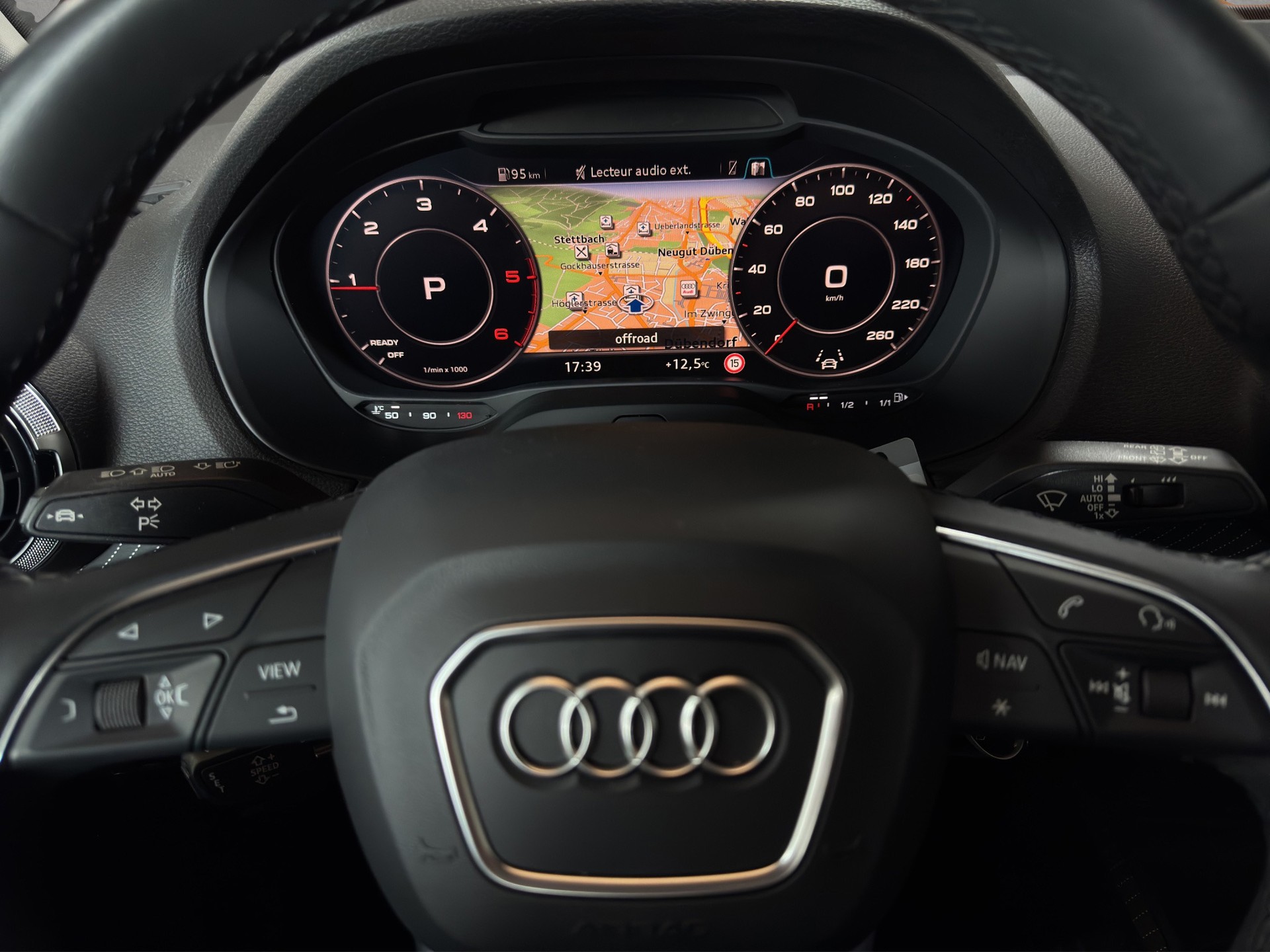 AUDI Q2 2.0 TDI S Line Sport Edition S-tronic "AHK-Leder-Navi-RF.-Kamera"-image-14