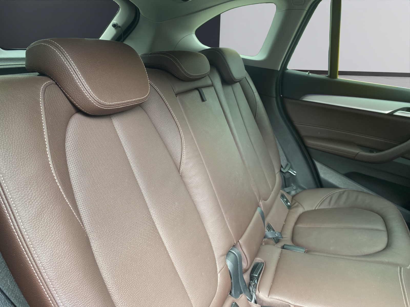 BMW X1 25e xDrive-image-15