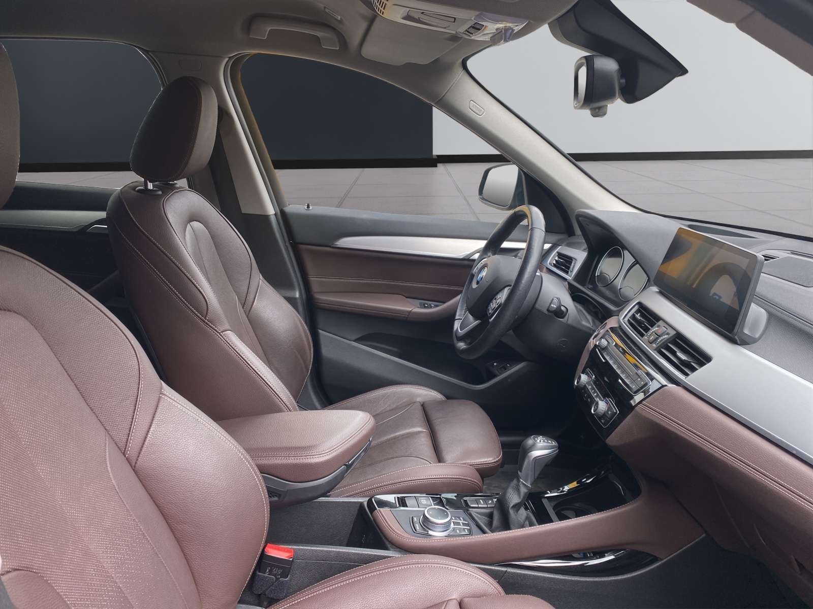 BMW X1 25e xDrive-image-14
