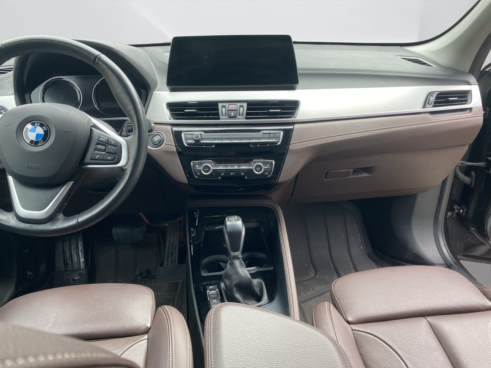 BMW X1 25e xDrive-image-18