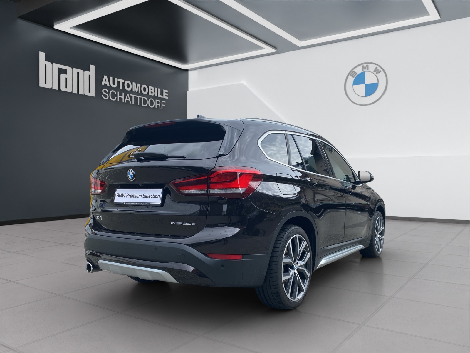 BMW X1 25e xDrive-image-5