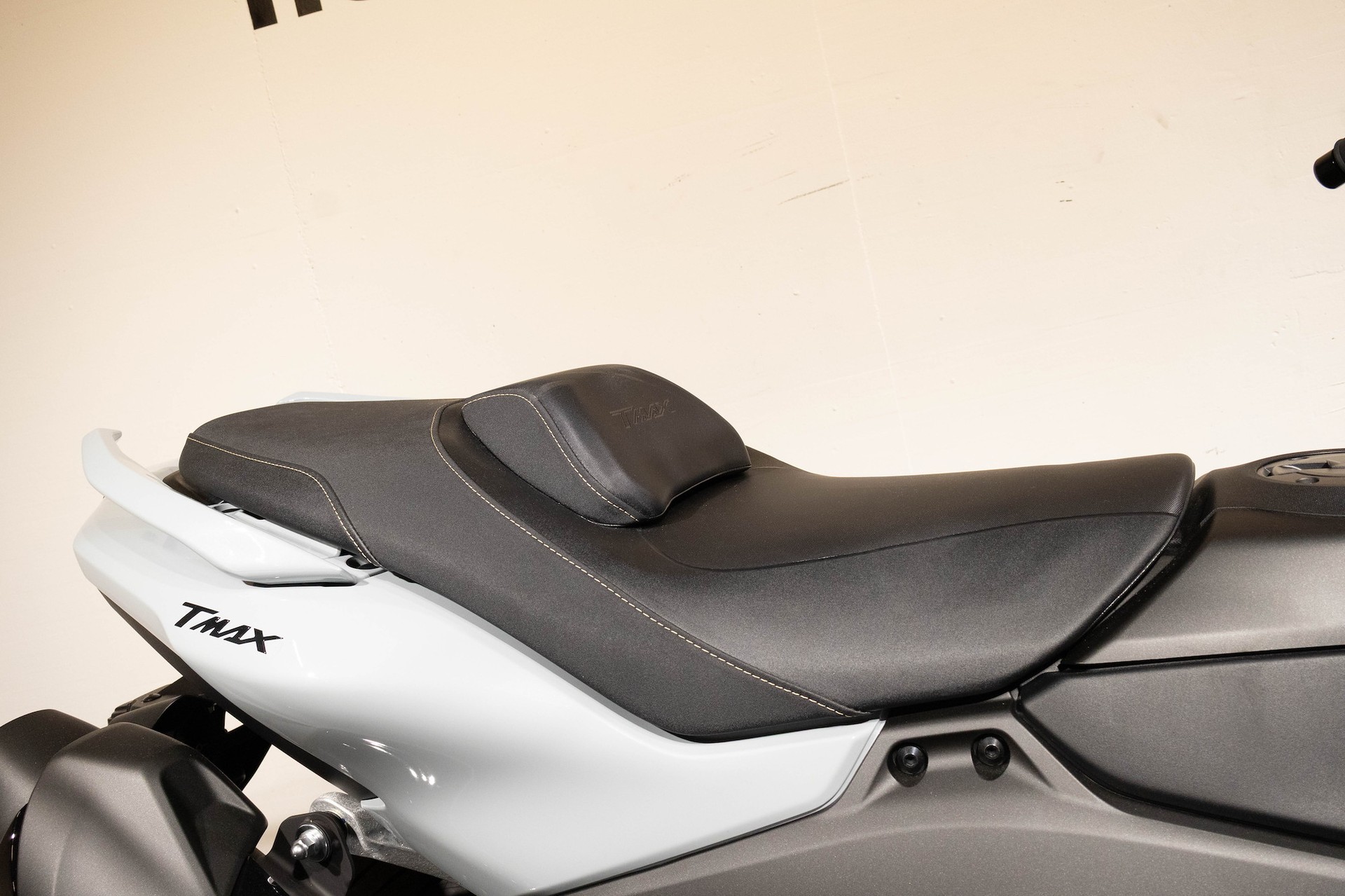 YAMAHA TMAX Tech MAX-image-12