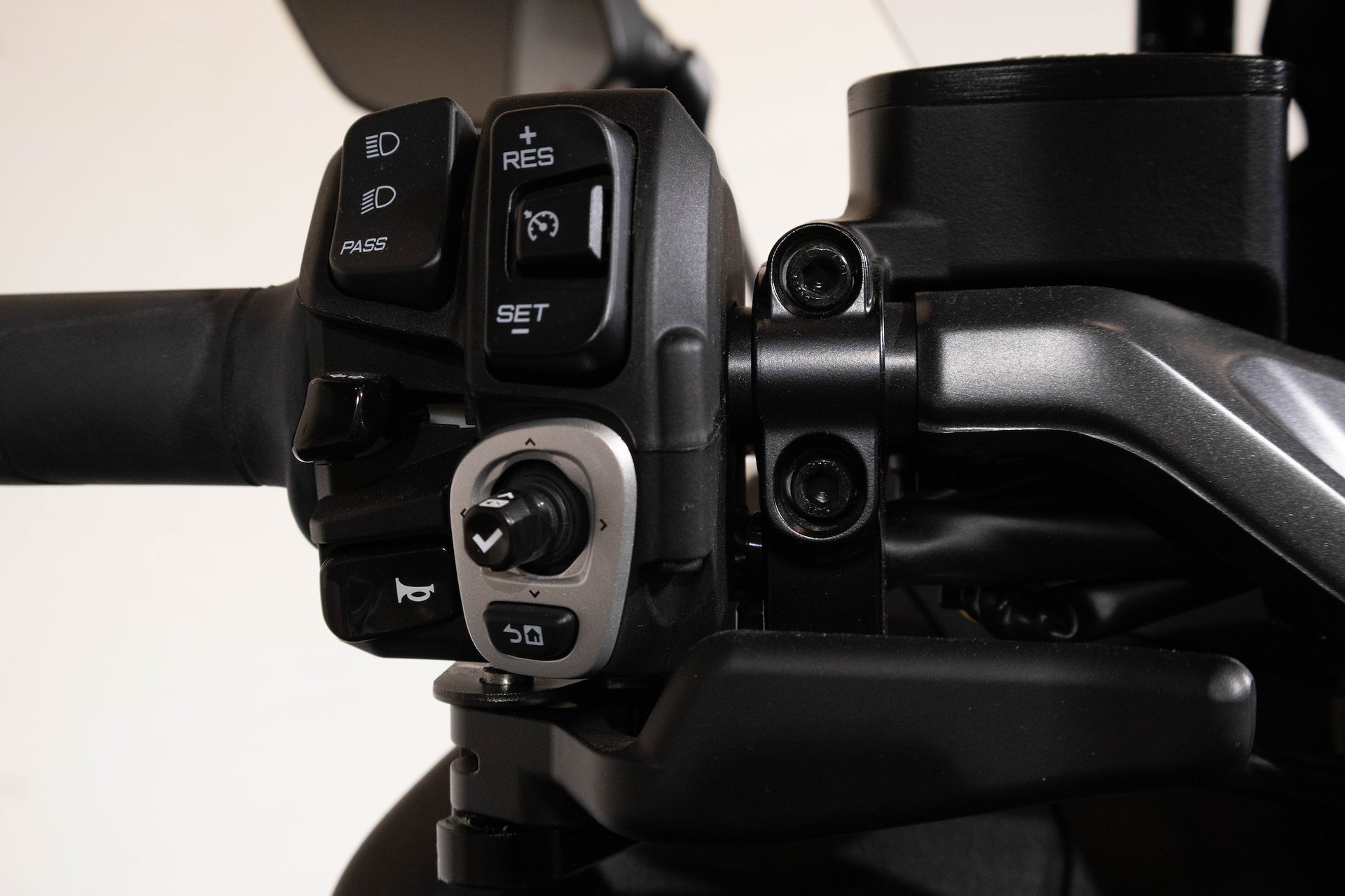 YAMAHA TMAX Tech MAX-image-14