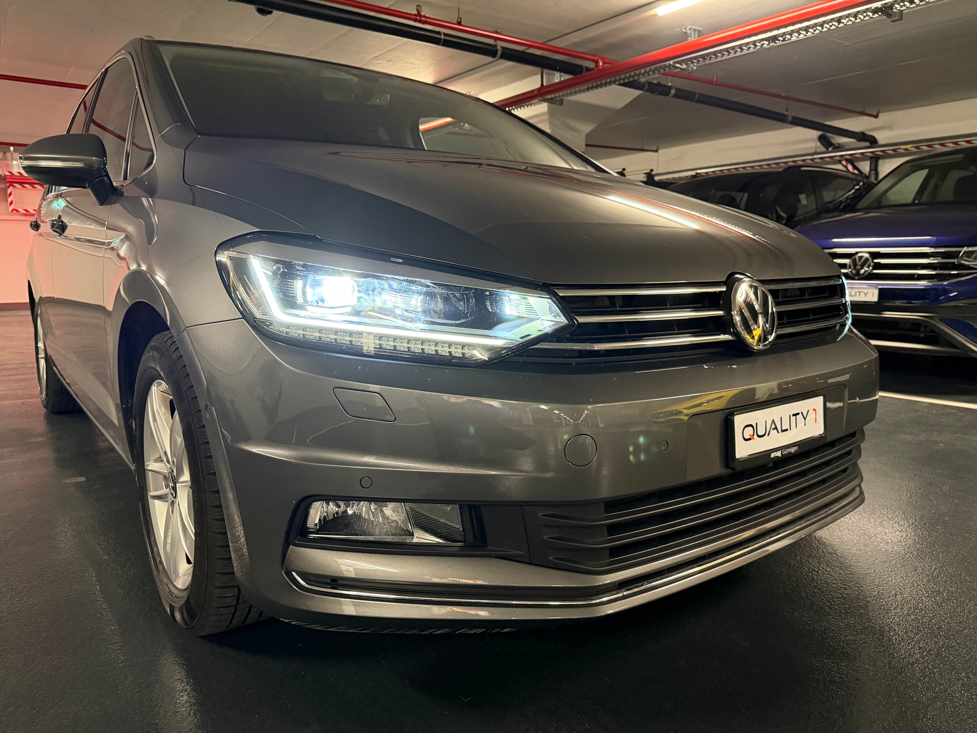 VW Touran 1.8 TSI BlueMotion Technology Highline DSG-image-3